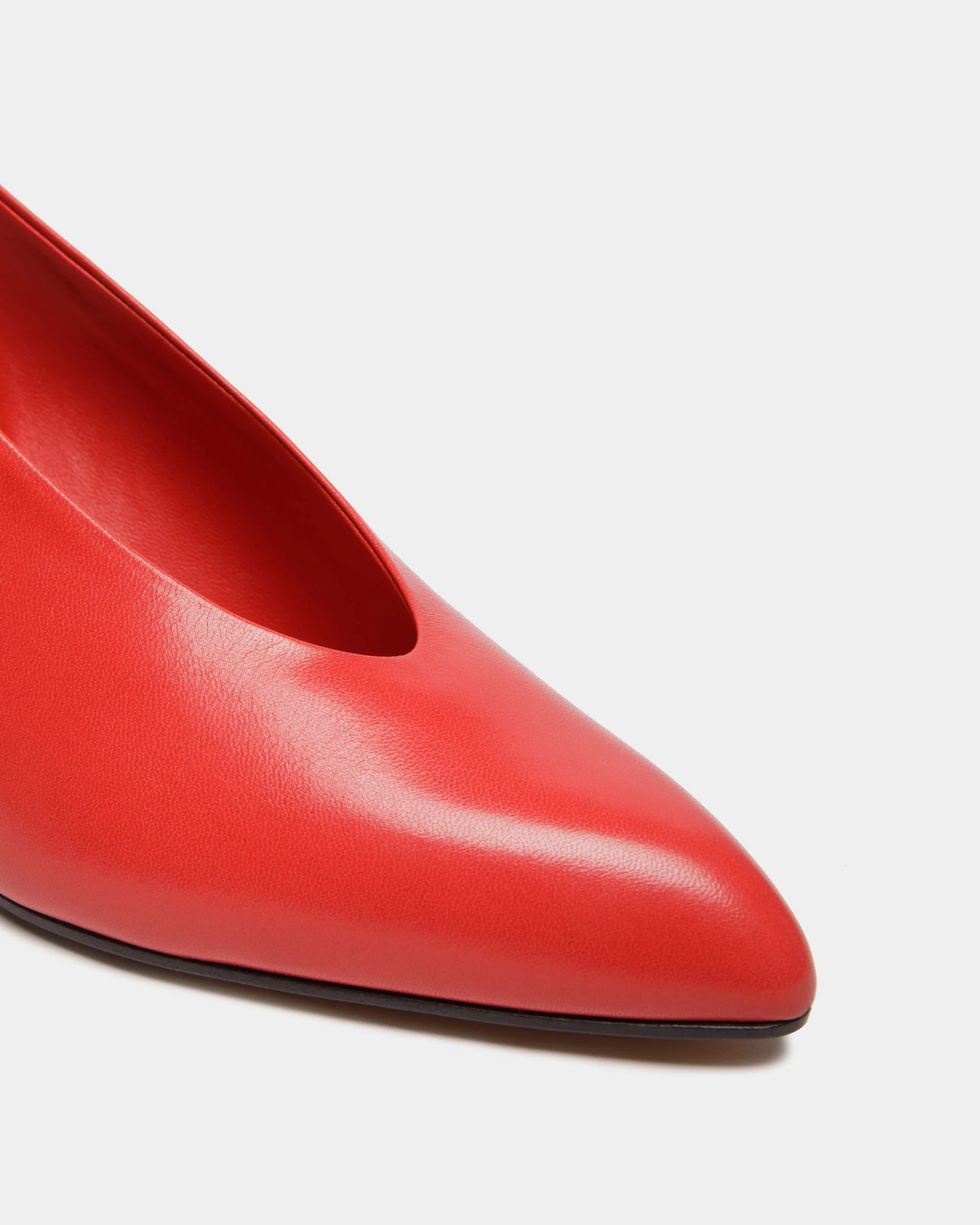 Alva Pump in Red Leather - Image 6
