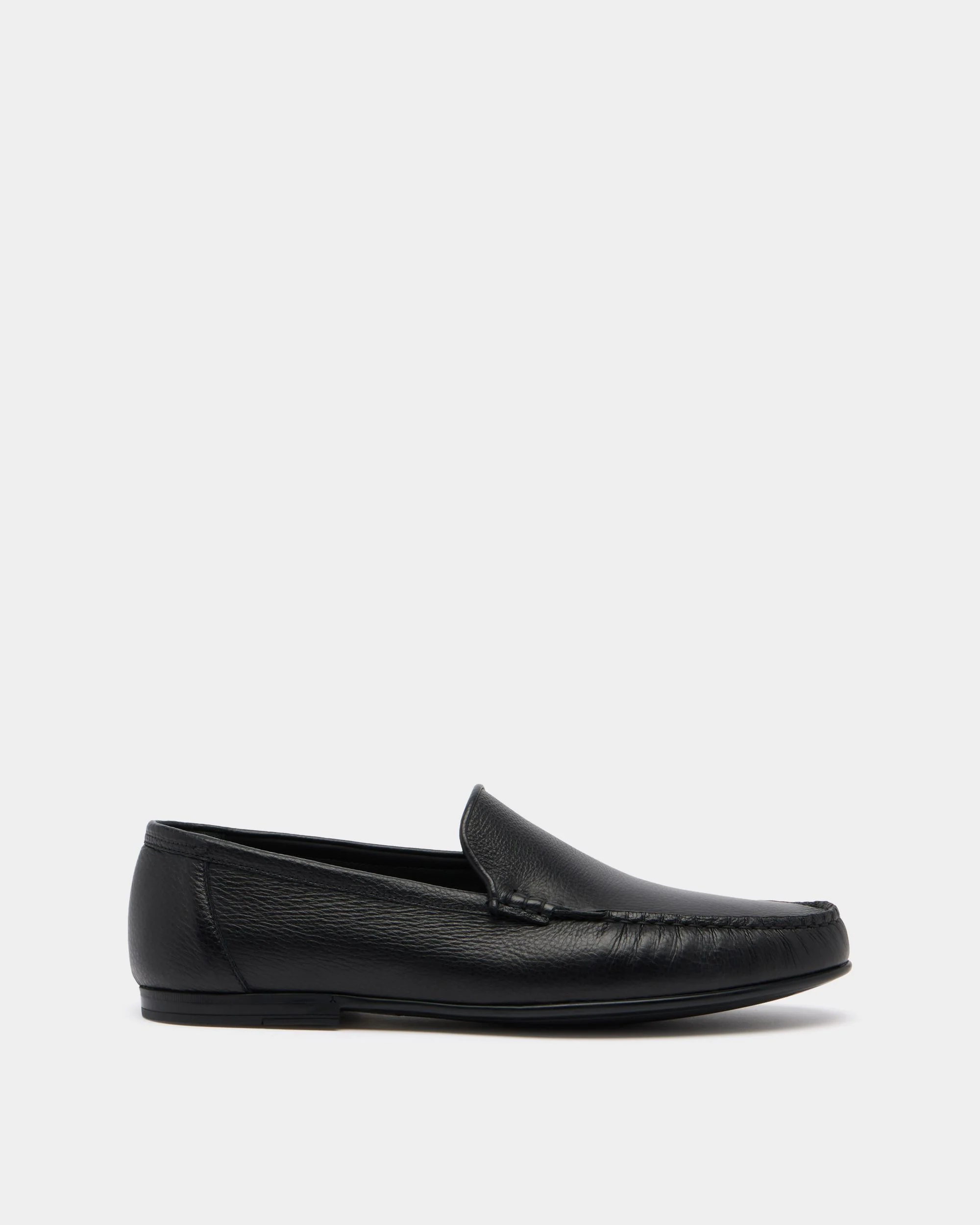 Axony Moccasin in Black Grained Leather