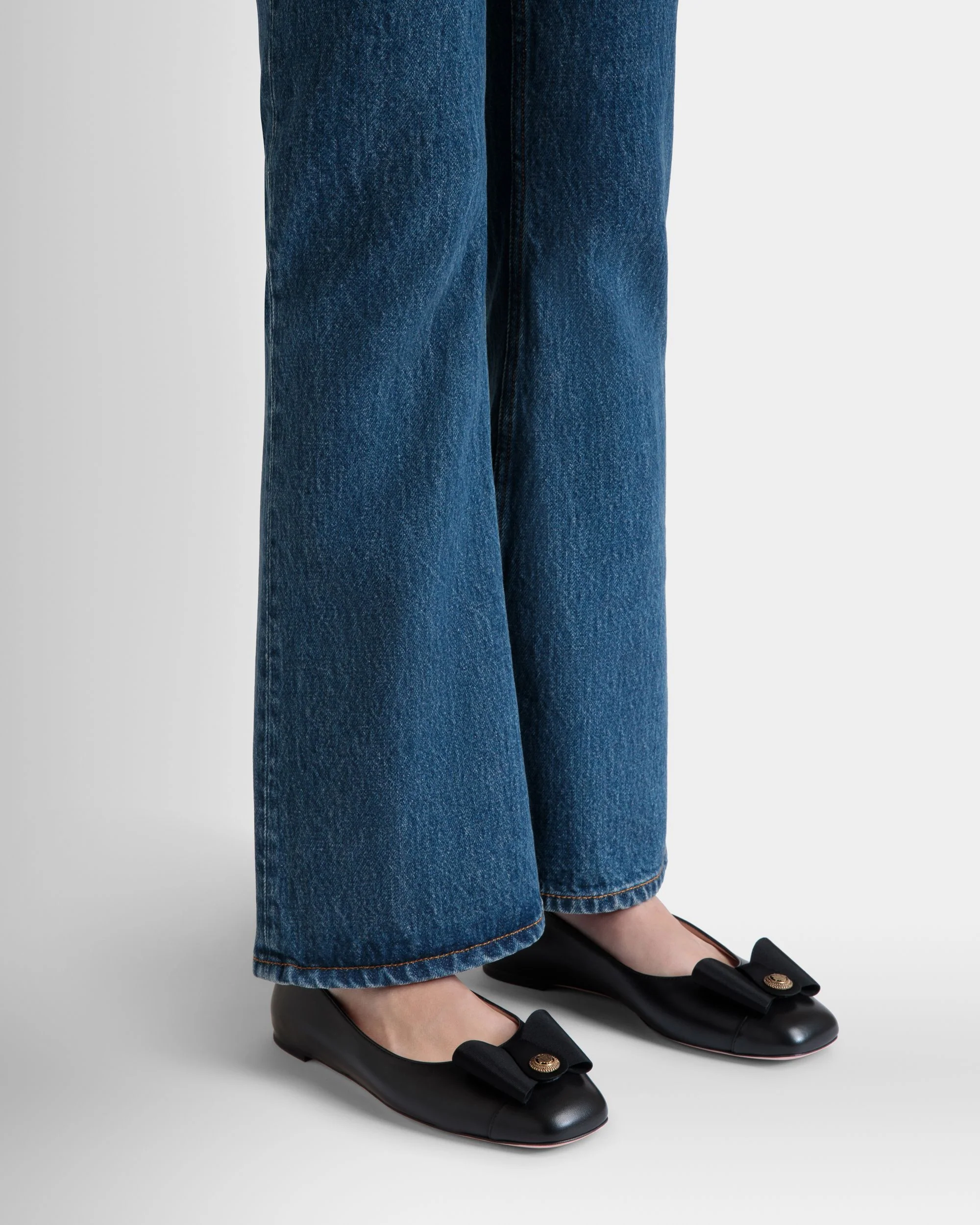 B-Bow Flat in Black Leather - Image 2