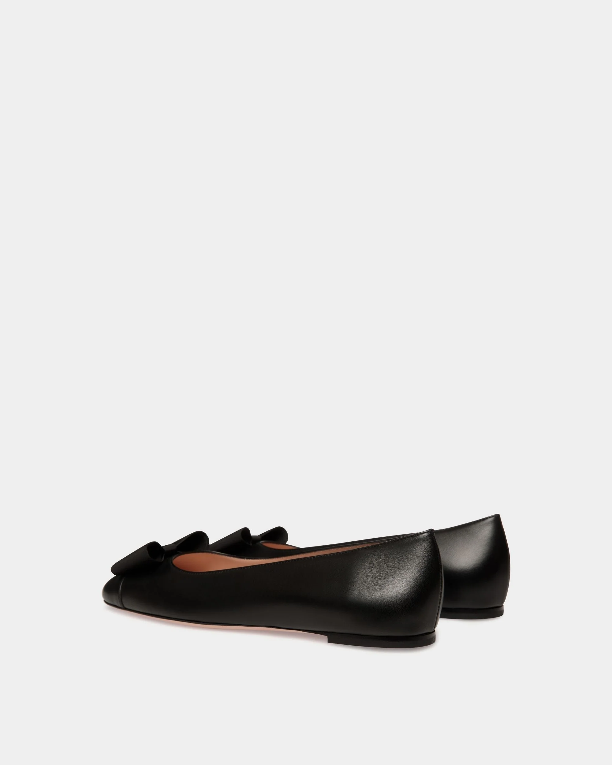 B-Bow Flat in Black Leather - Image 4