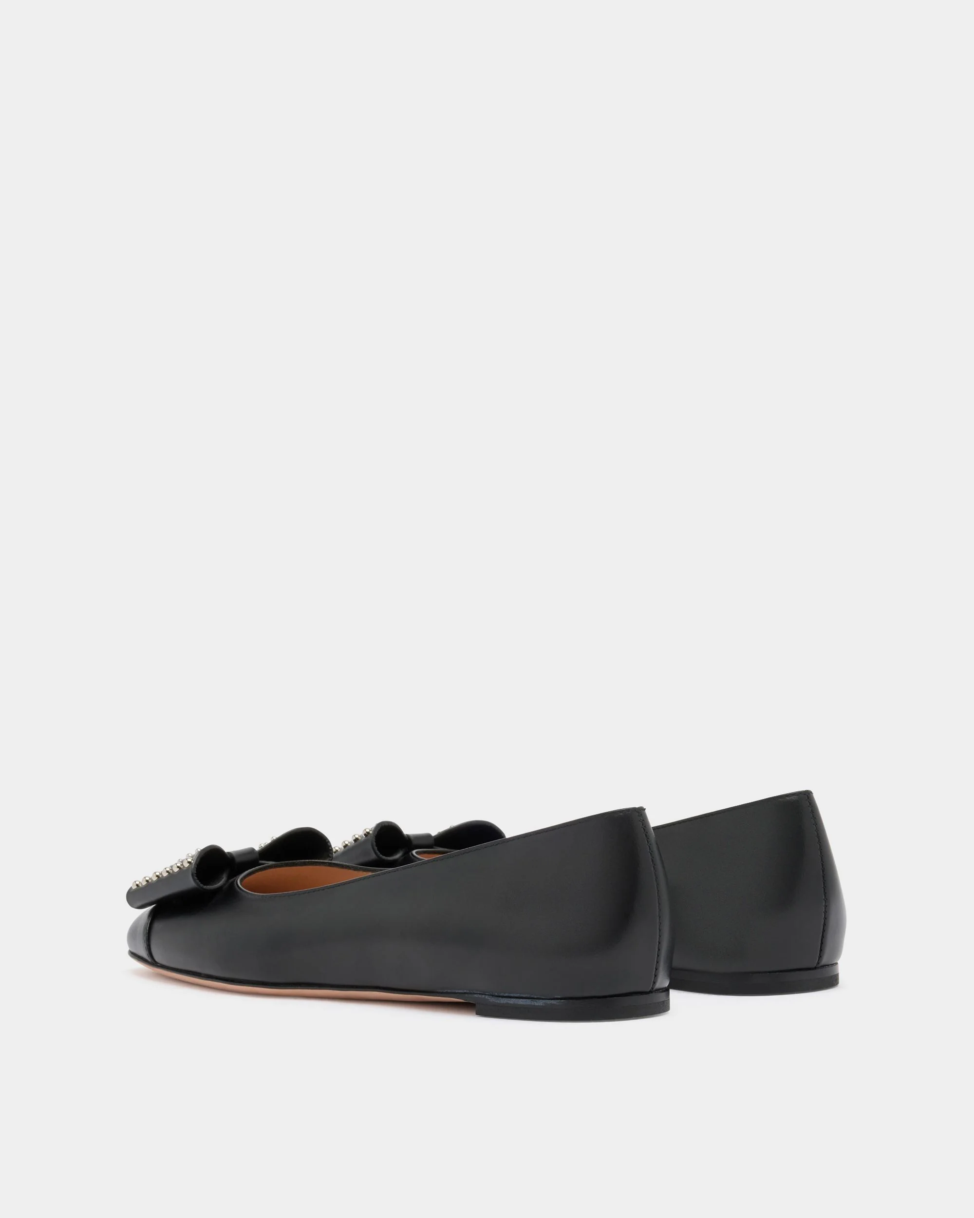 B-Bow Flat in Black Leather - Image 4