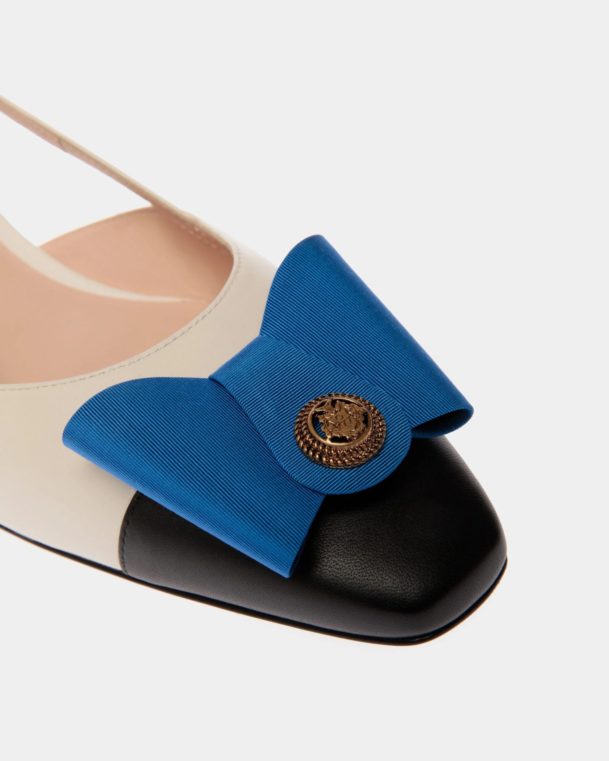 B-Bow Slingback Pump in White and Black Leather - Image 6