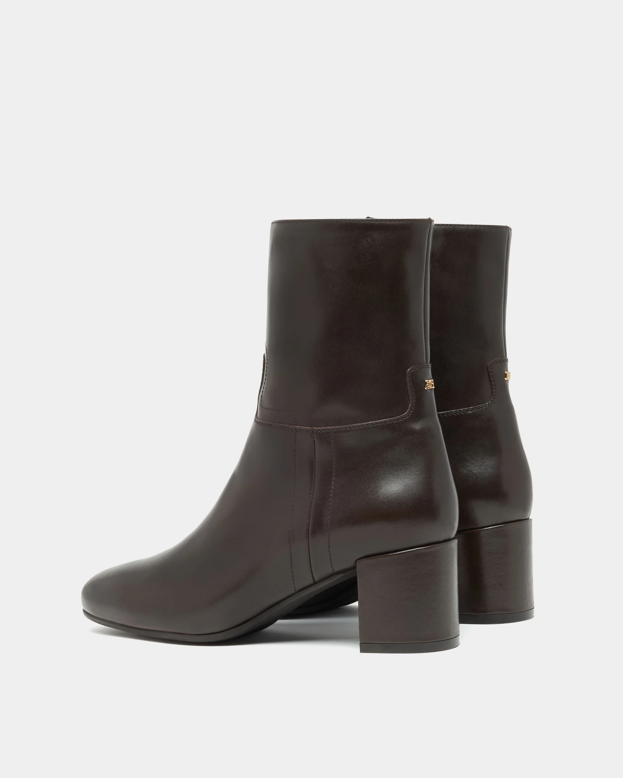 B-Chain Ankle Boot in Coffee Leather - Image 3