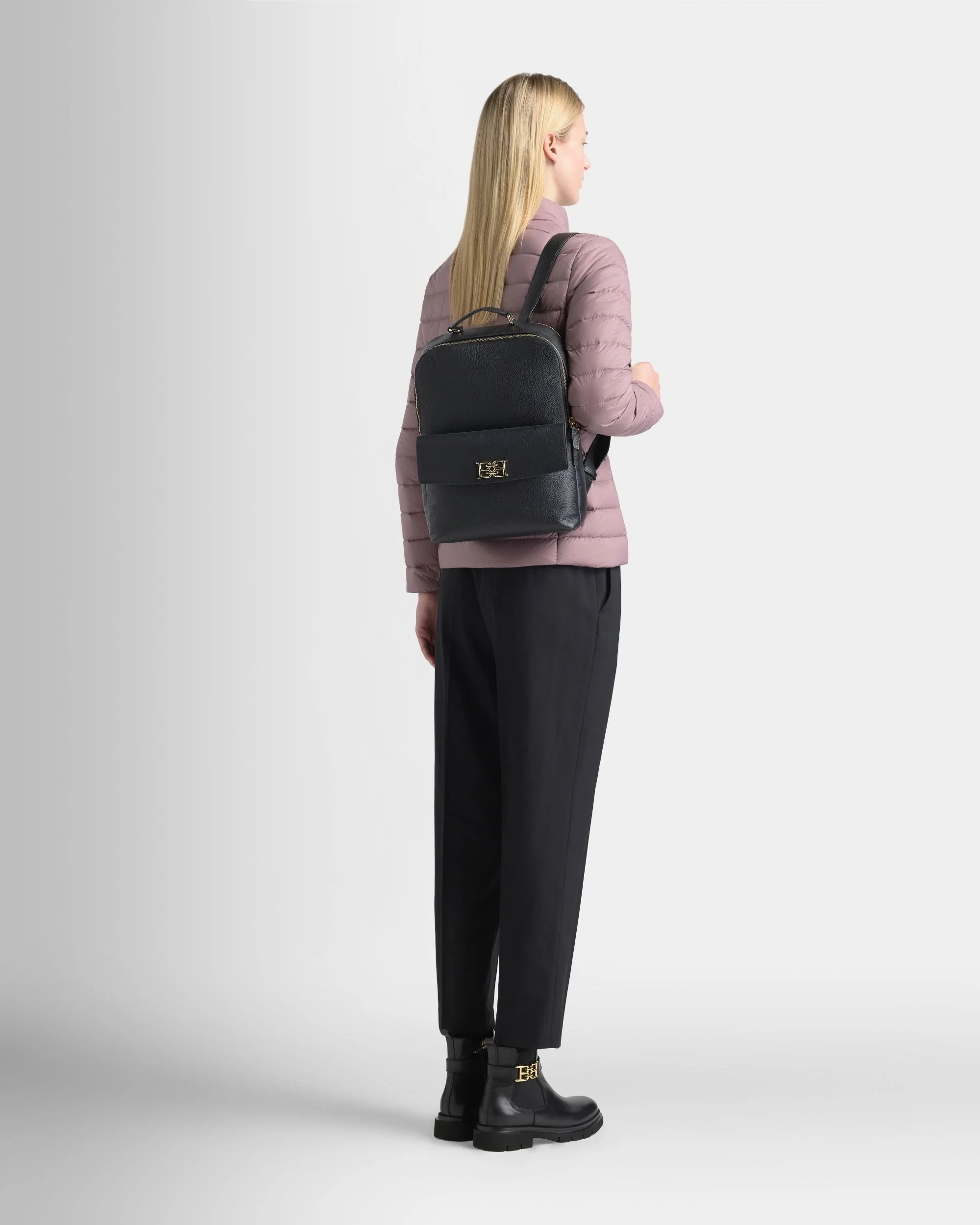 Backpack in Black Grained Leather - Image 2