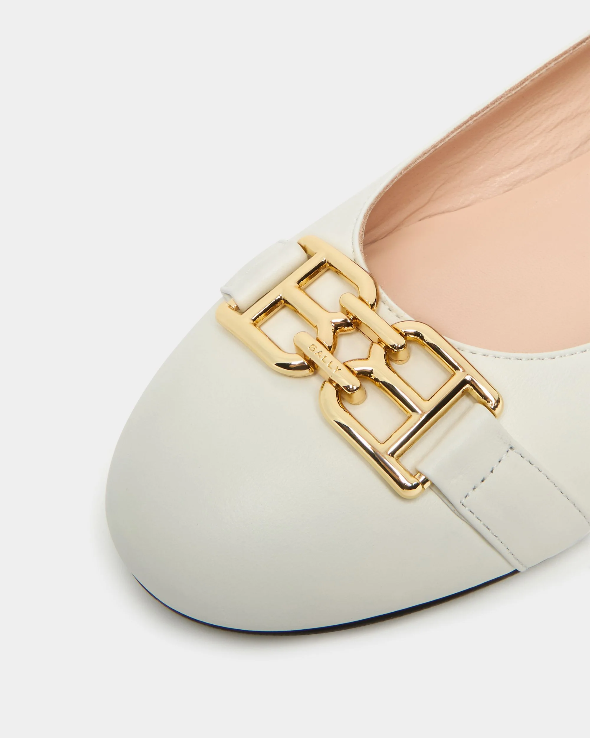 Ballerina Ballet Flat In Cream Leather - Image 6