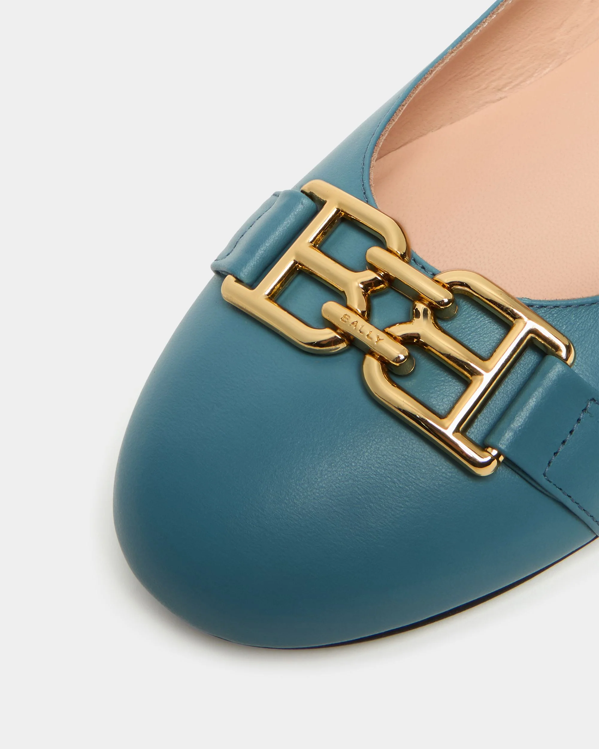 Ballerina Ballet Flat In Light Blue Leather - Image 6
