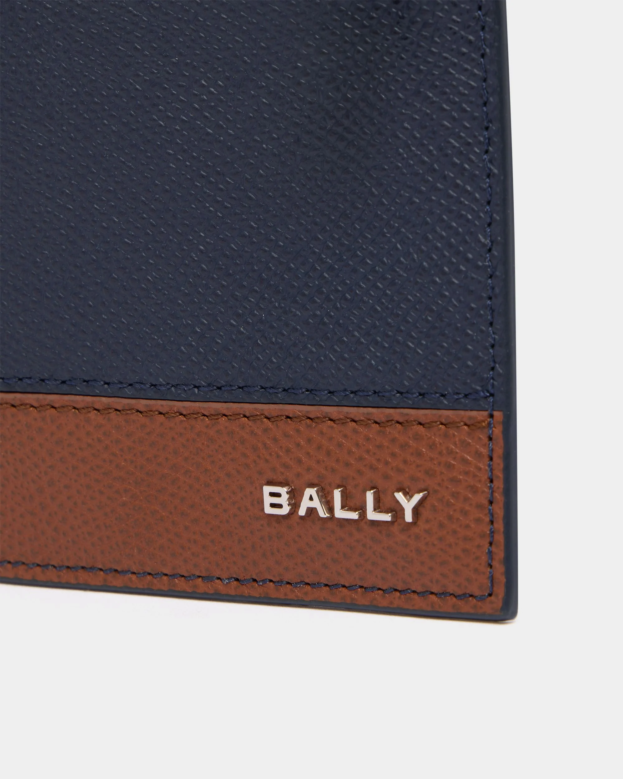 Bally Essential Card Holder in Navy Blue Grained Leather - Image 4