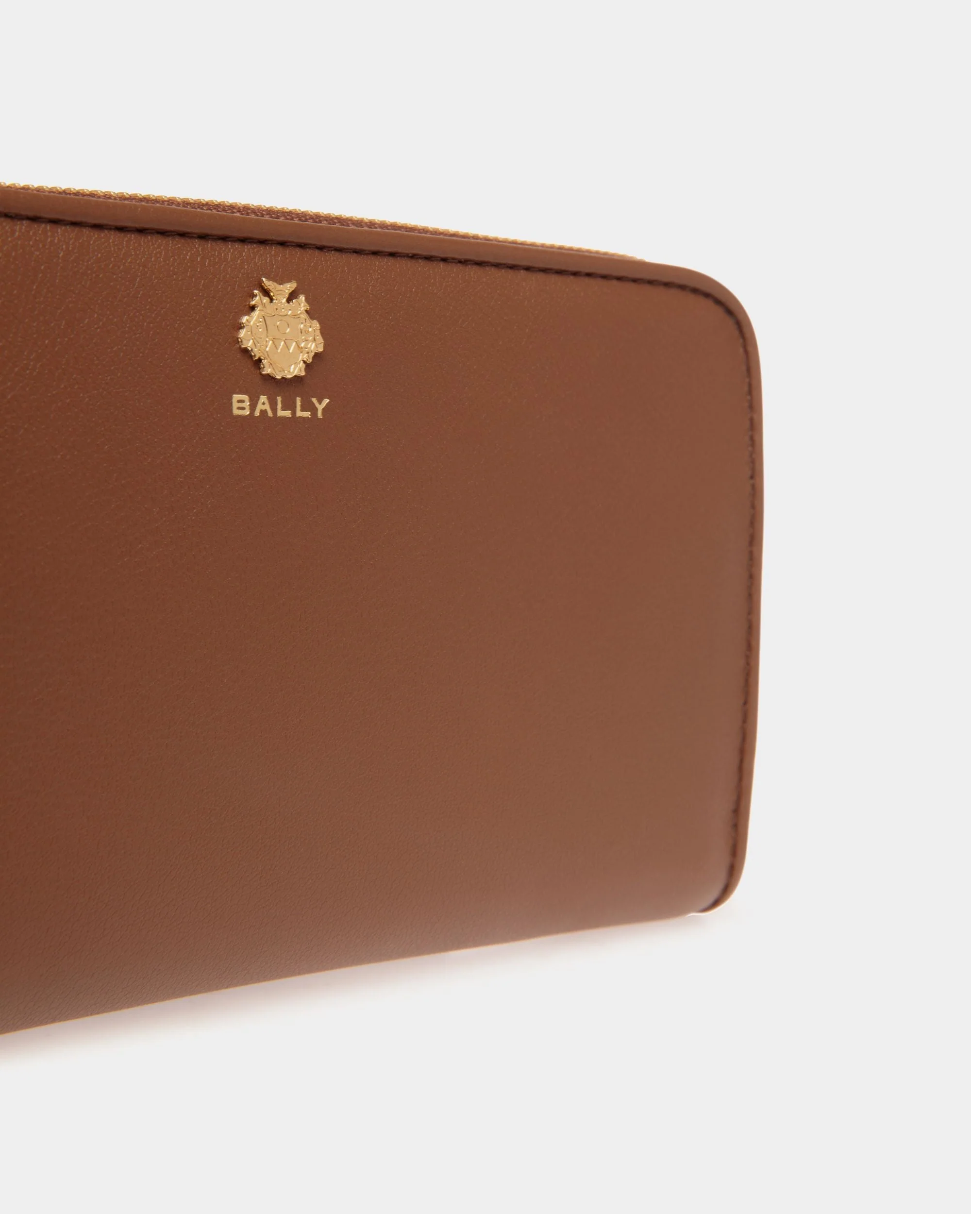 Bally Essential Long Wallet in Brown Leather - Image 4