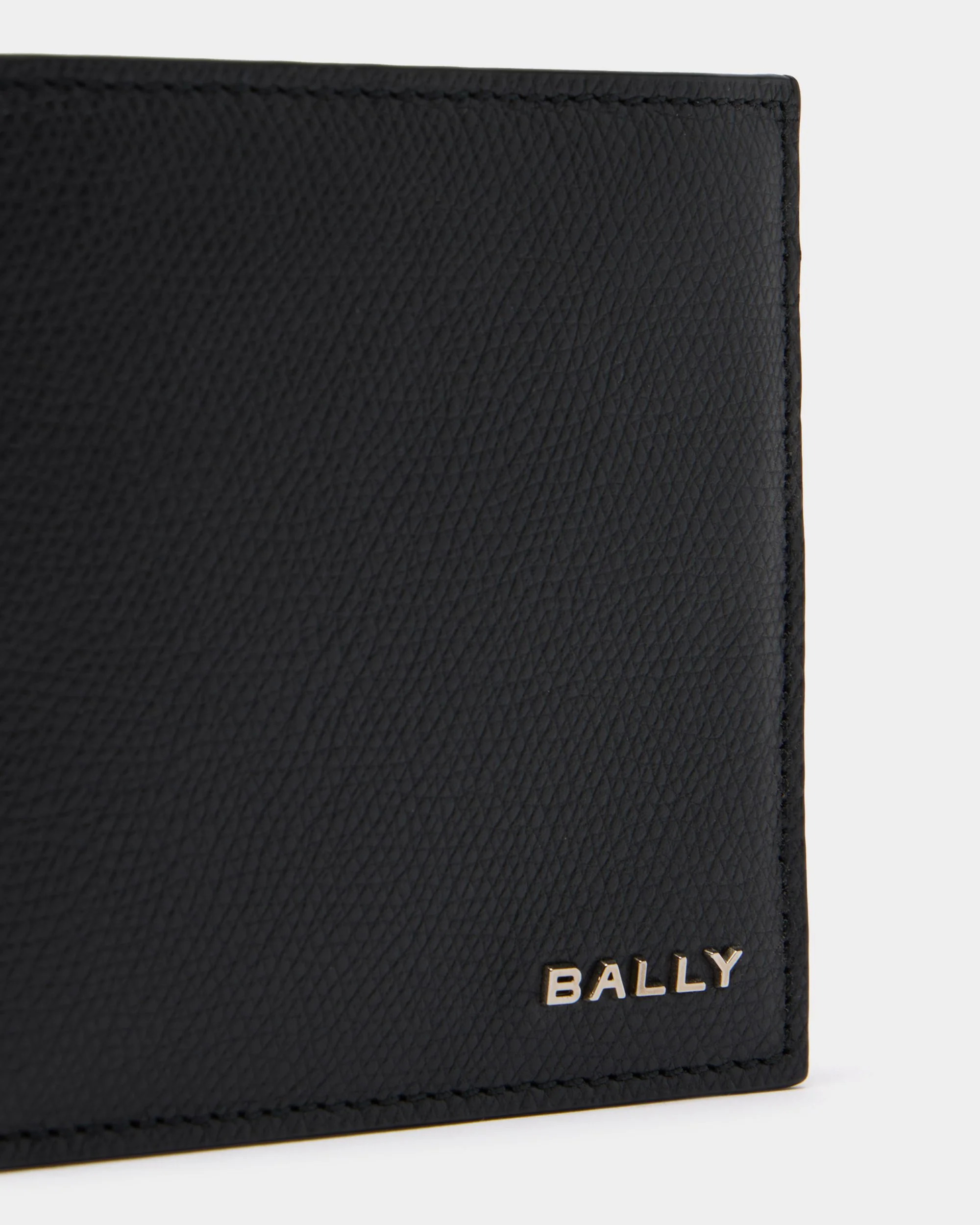 Bally Essential Wallet in Black Grained Leather - Image 4