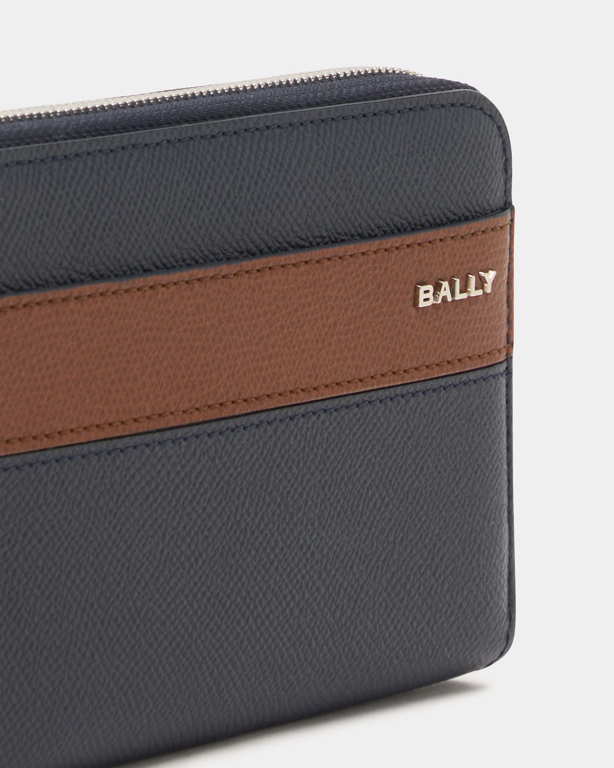 Bally Essential Zip Around Wallet in Navy Blue Grained Leather - Image 4