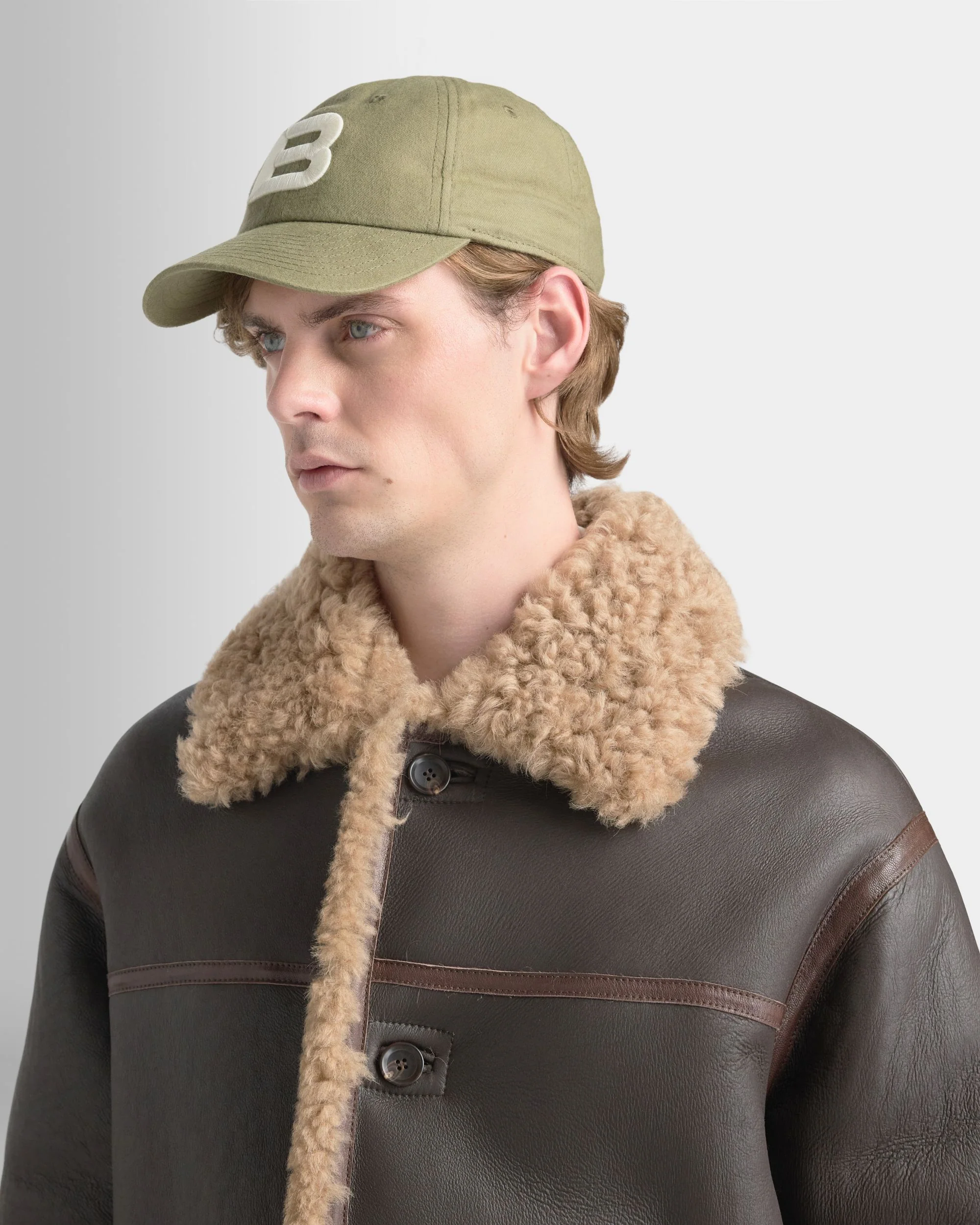 Baseball Hat in Military Green Cotton With a Logo - Image 2