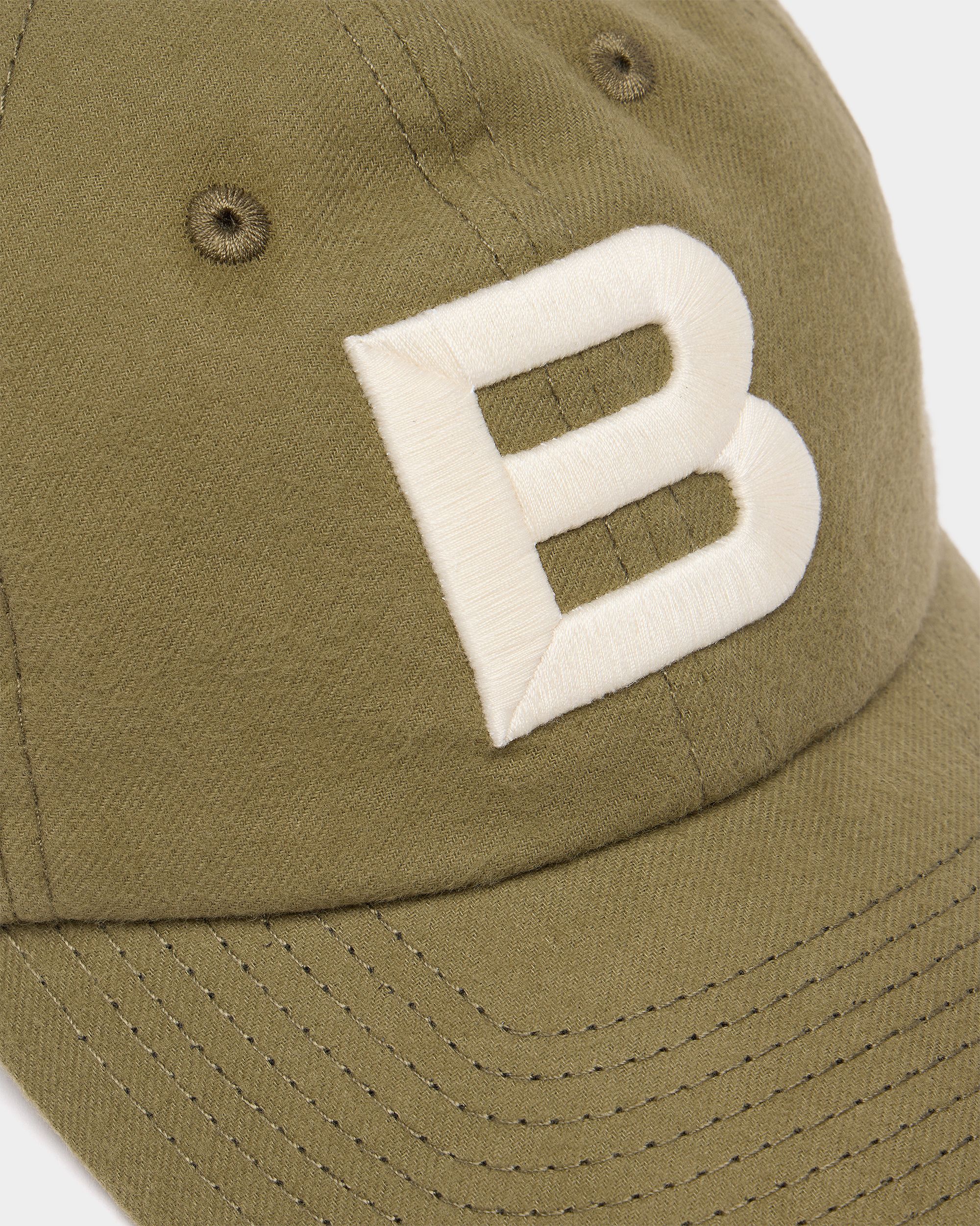 Baseball Hat in Military Green Cotton With a Logo - Image 4