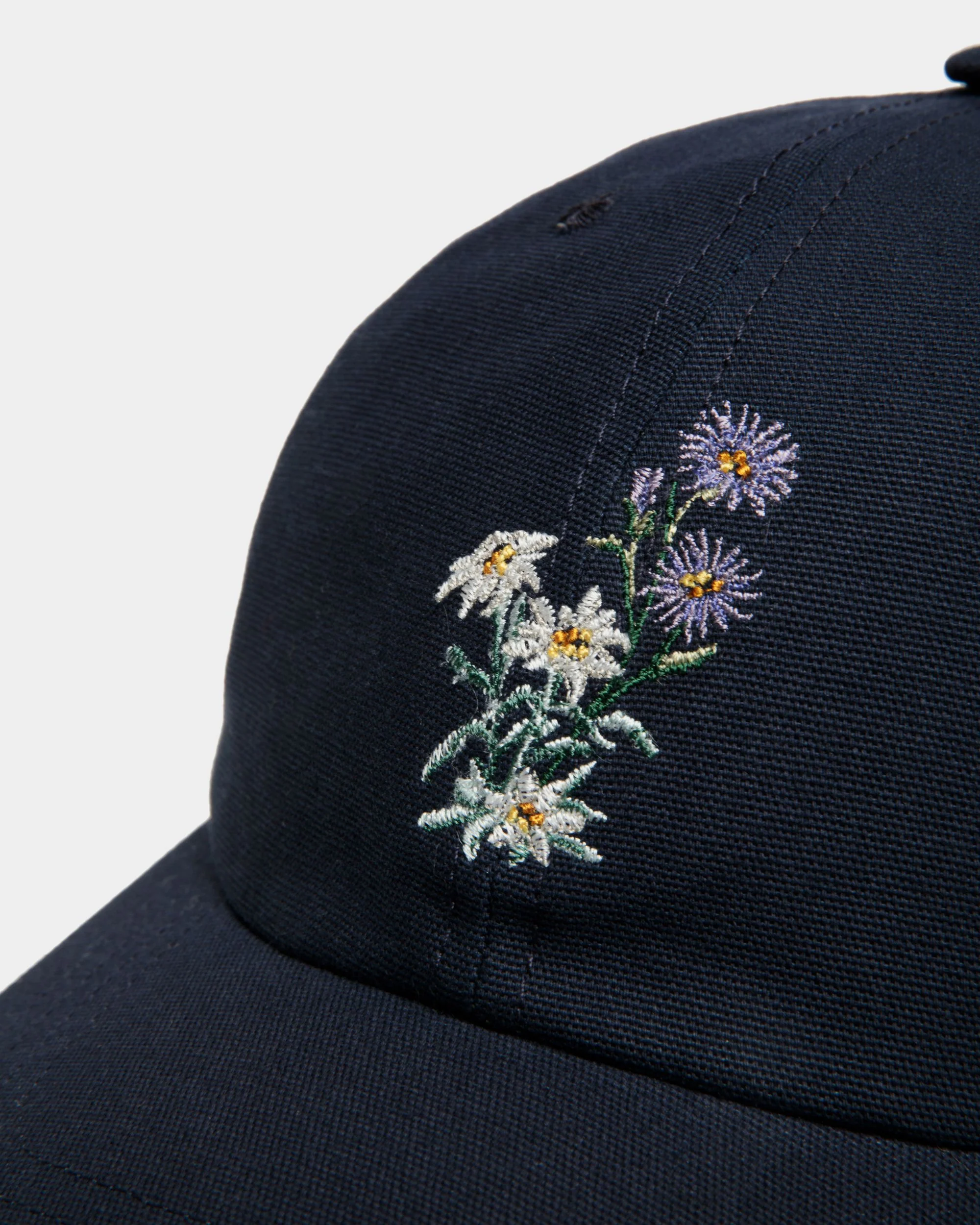 Baseball Hat With Mountain Flowers In Navy Blue Cotton - Image 4