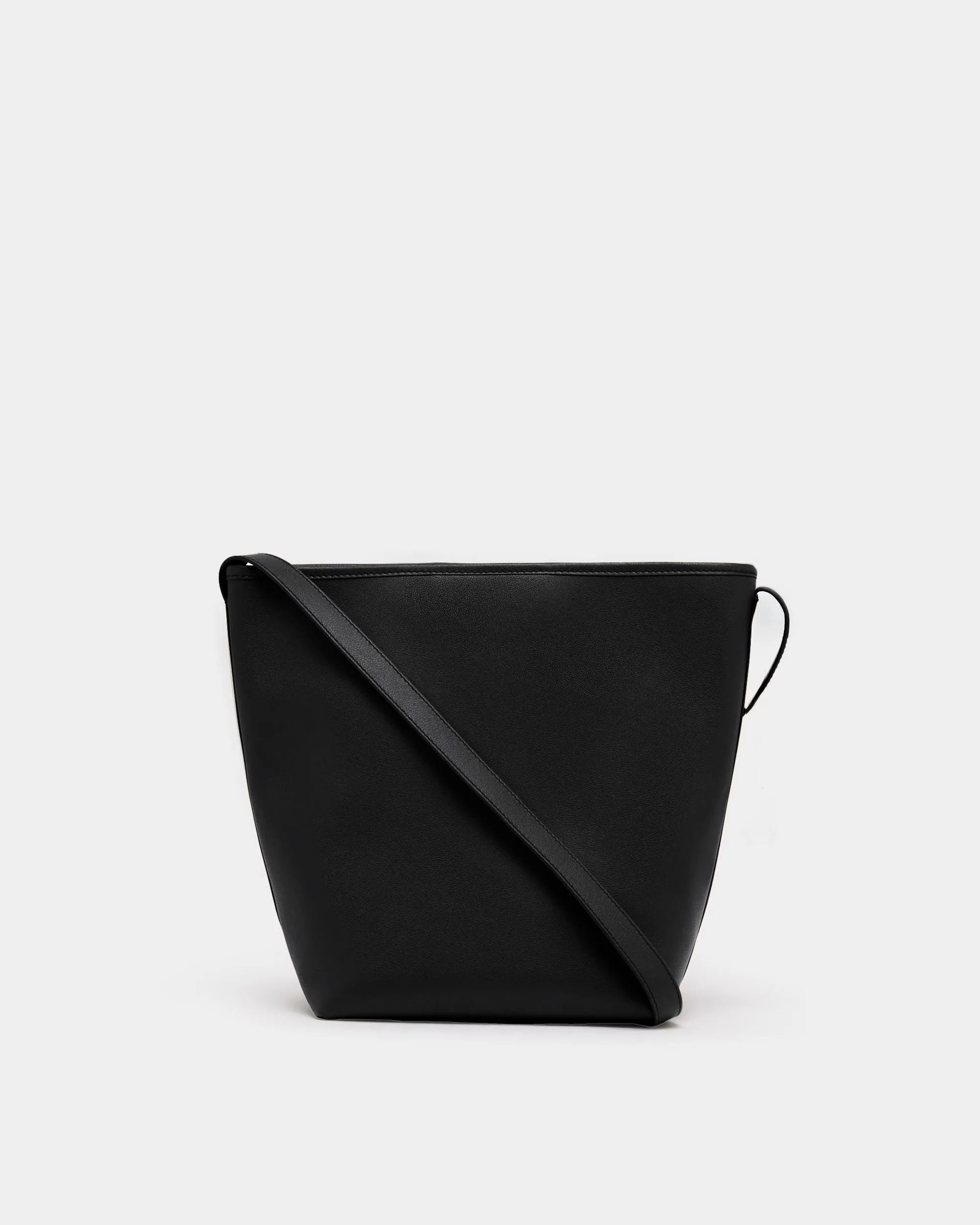 Beckett Bucket Bag in Black Leather - Image 3