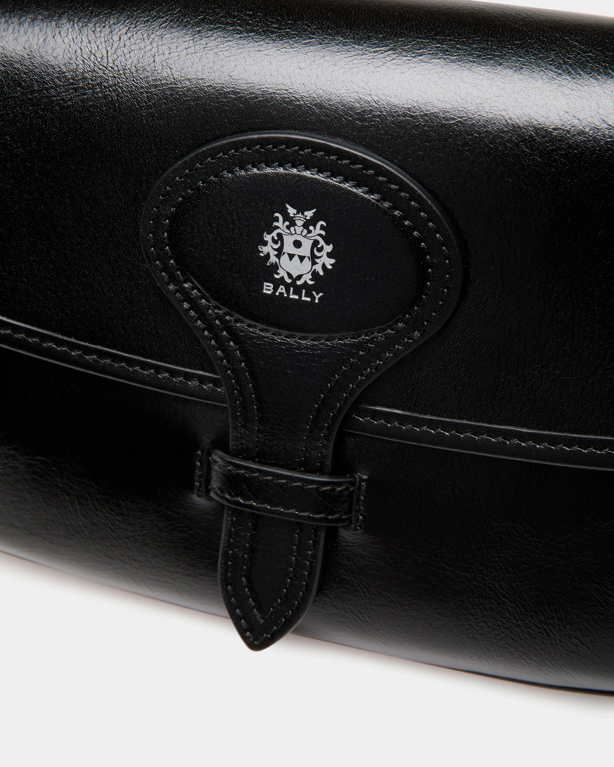 Beckett Crossbody Bag in Black Leather - Image 6