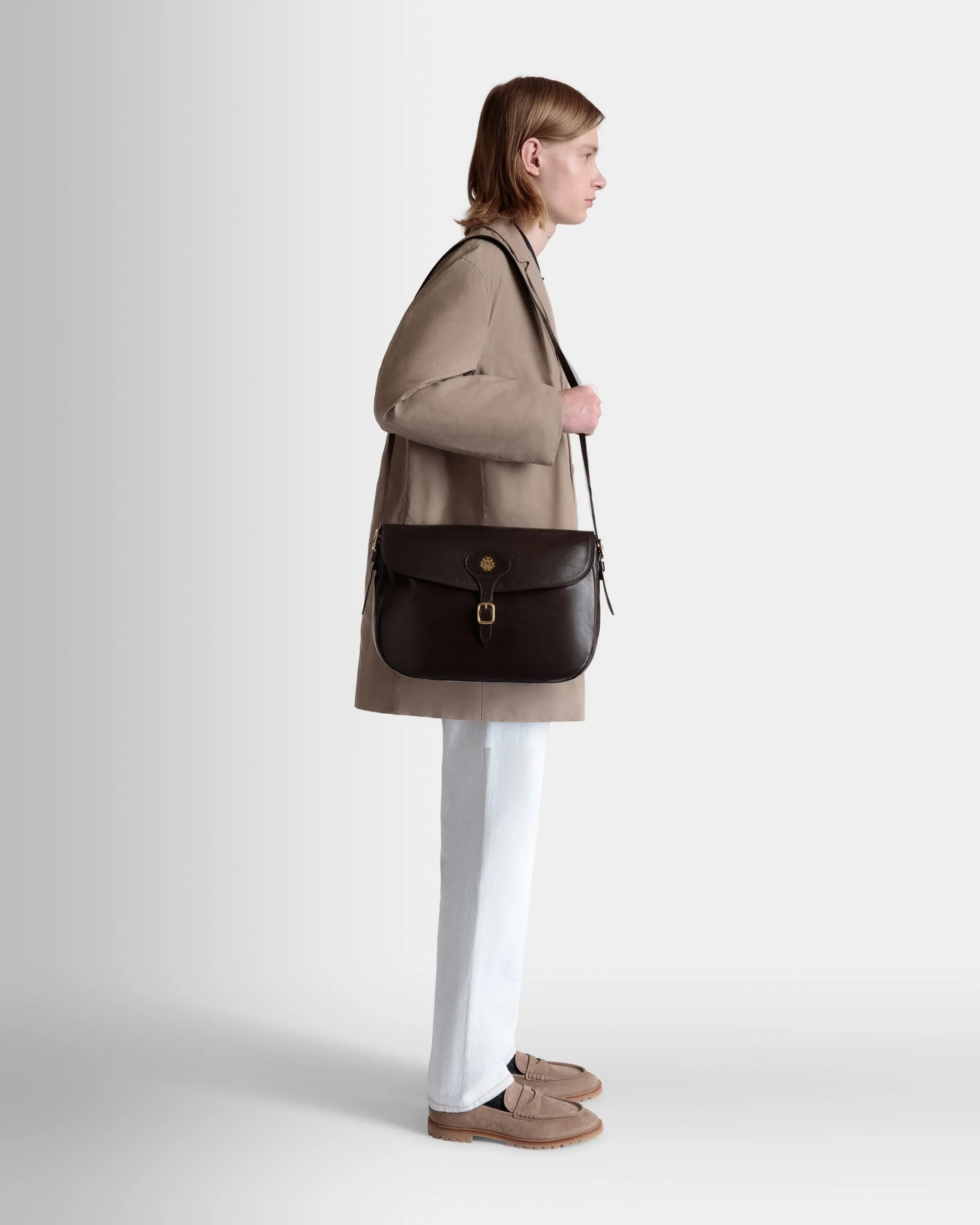 Beckett Crossbody Bag in Ebano Leather - Image 2