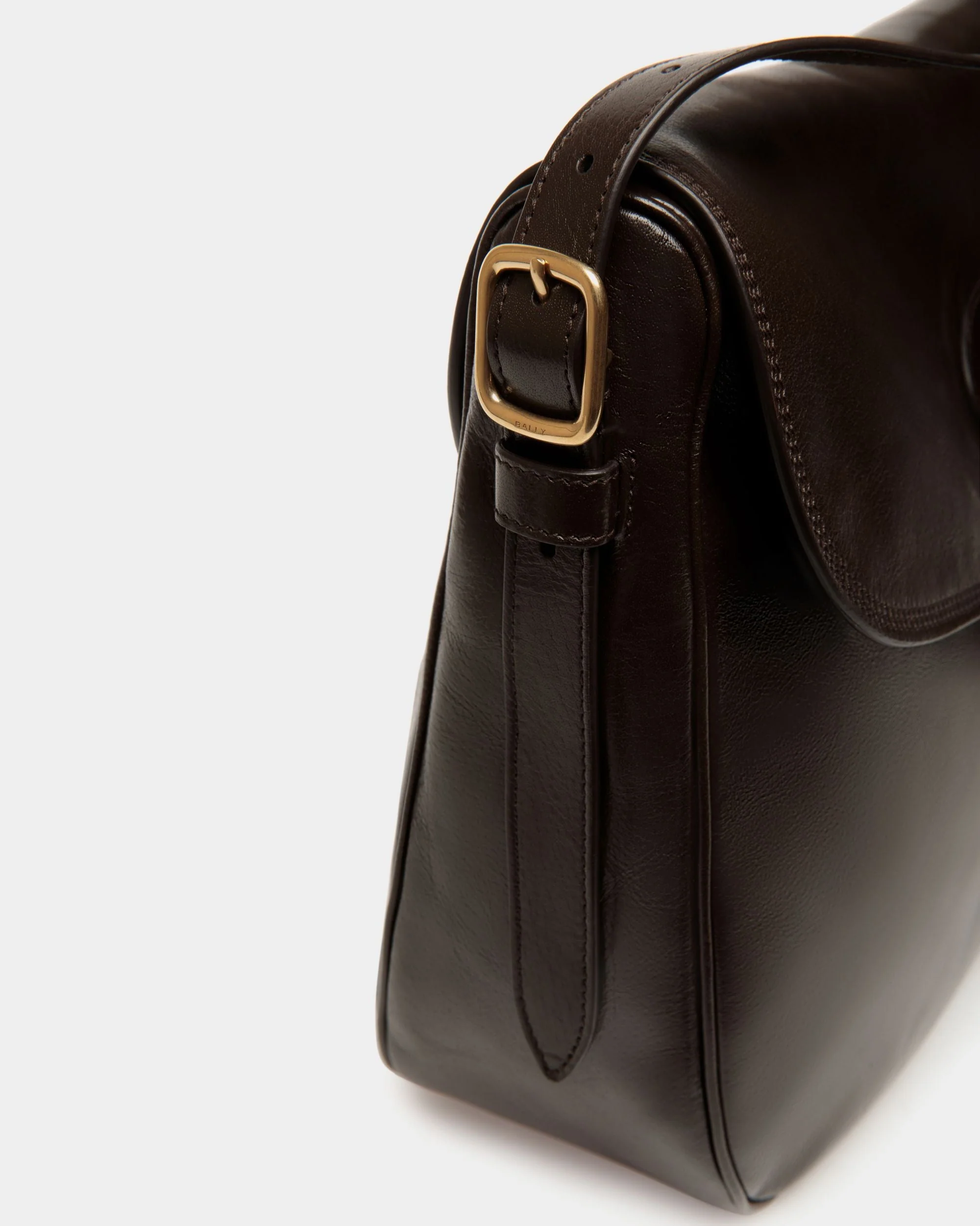 Beckett Crossbody Bag in Ebano Leather - Image 5