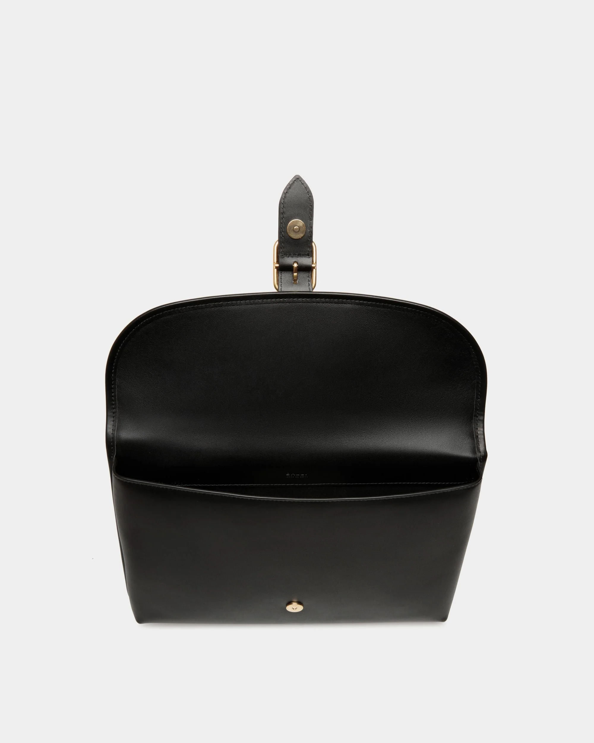 Beckett Pochette in Black Leather - Image 3