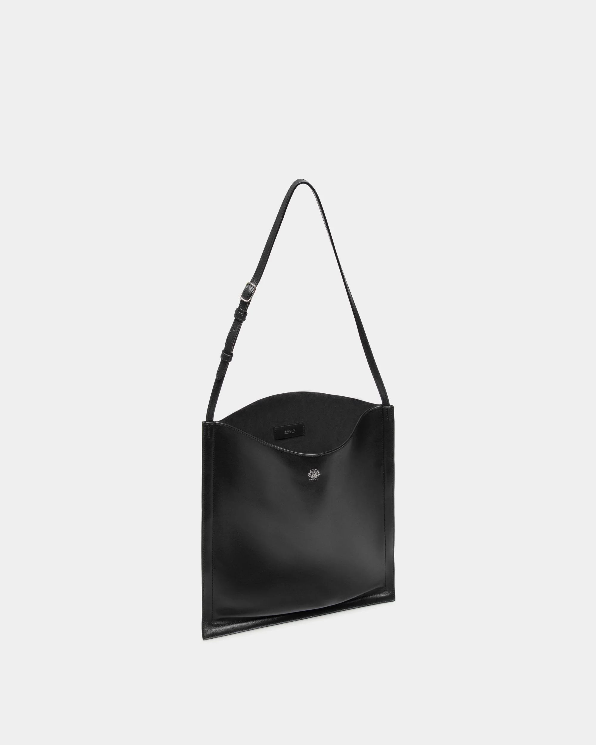 Beckett Tote in Black Leather - Image 4