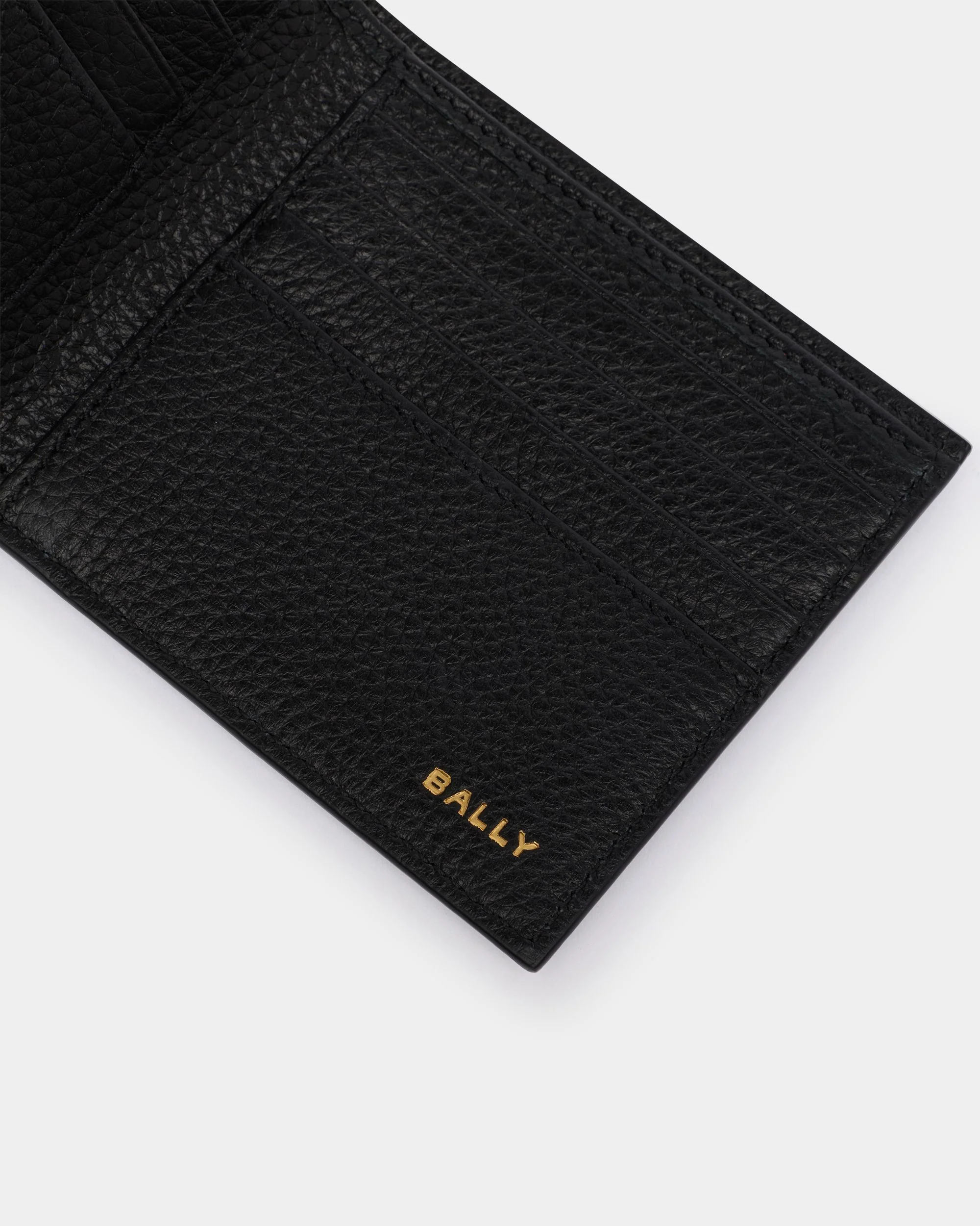 Beckett Wallet in Black Leather - Image 4