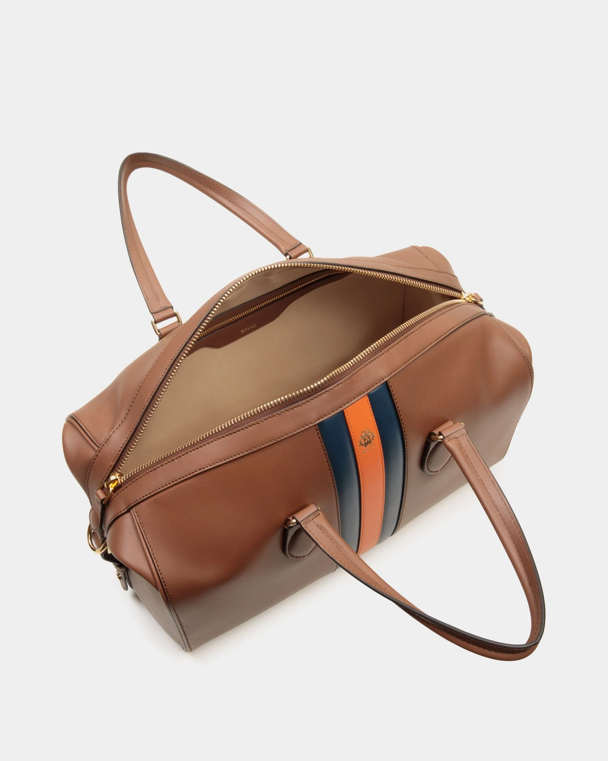 Beckett Weekender in Brown Leather - Image 5