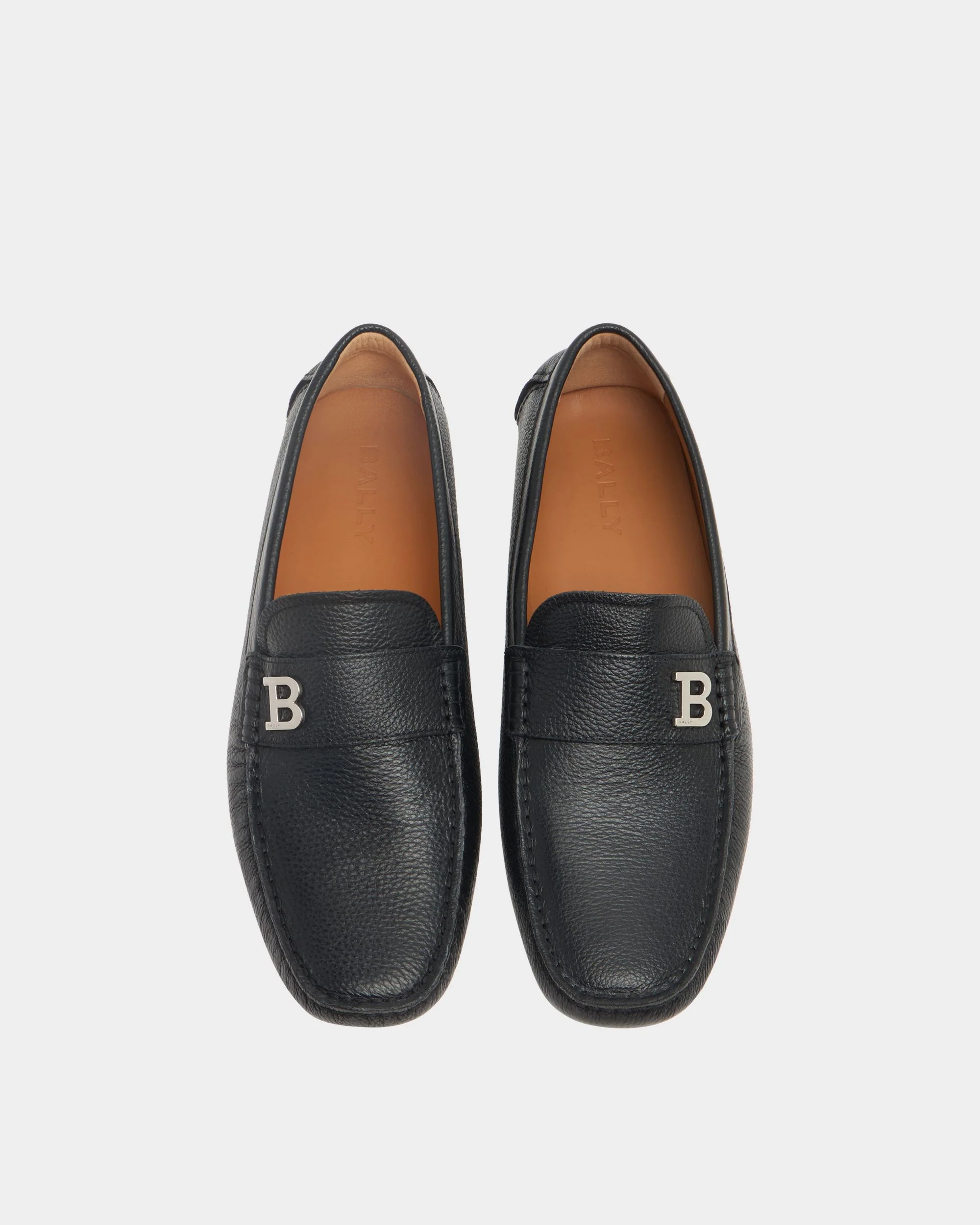 Buckle Driver in Black Grained Leather - Image 5