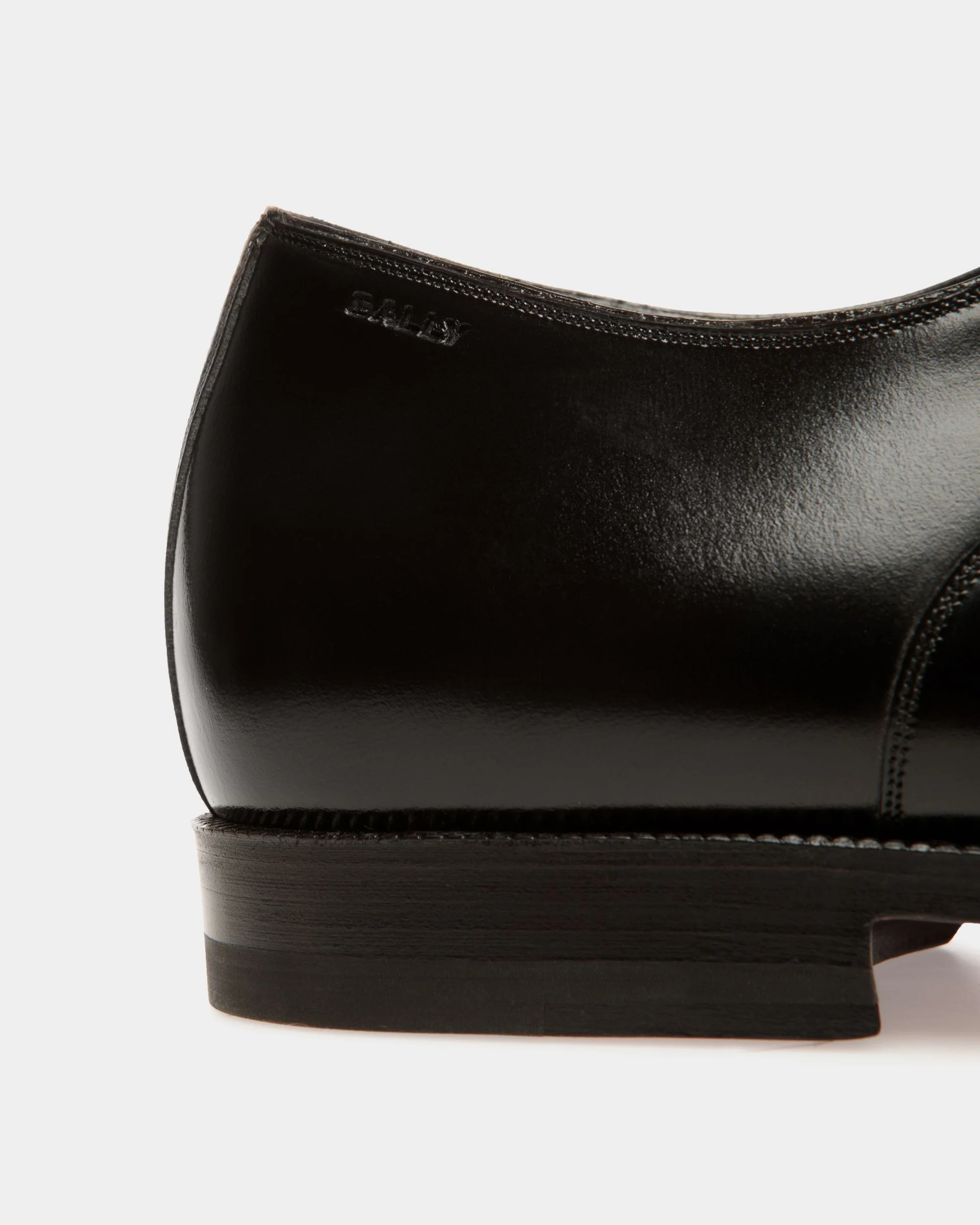 Carl Oxford in Black Leather - Image 6