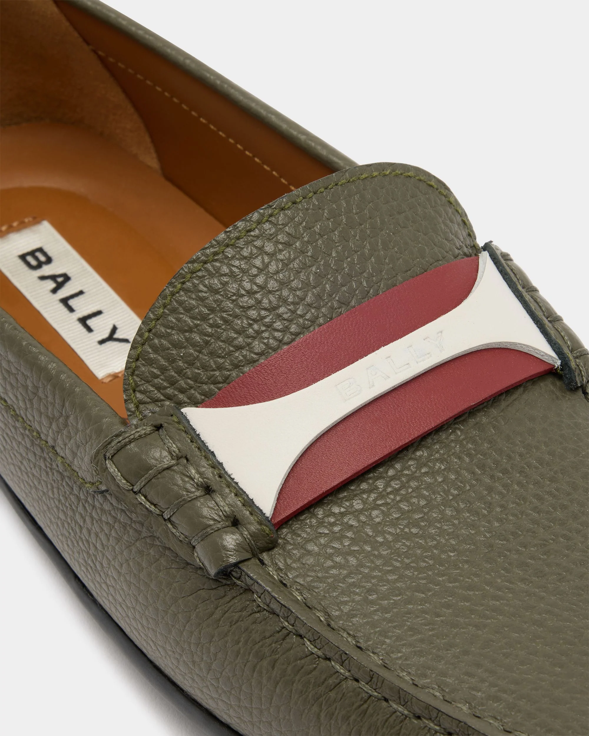 Clay Driver in Black Grained Leather - Image 5