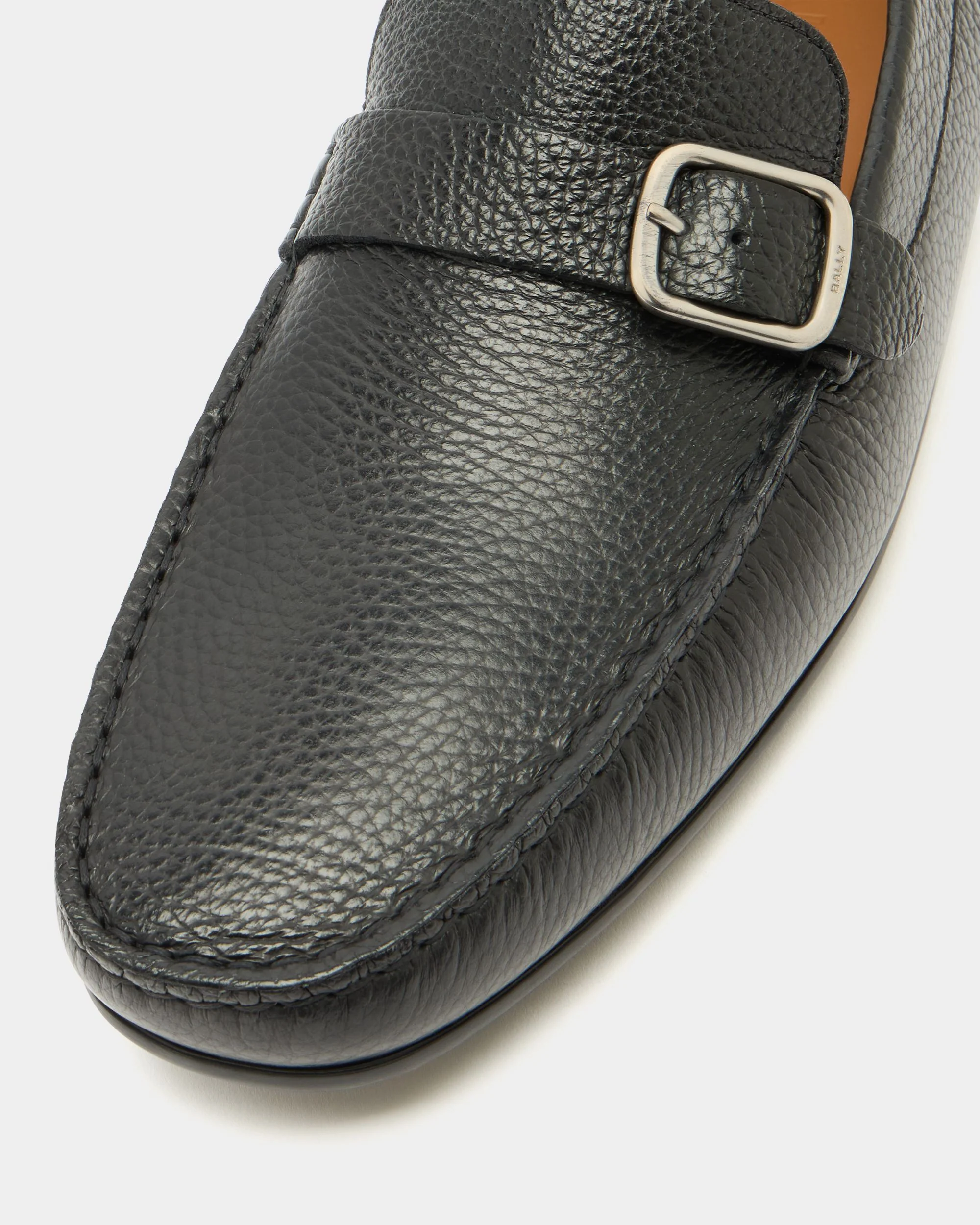 Clay Driver in Black Grained Leather - Image 6
