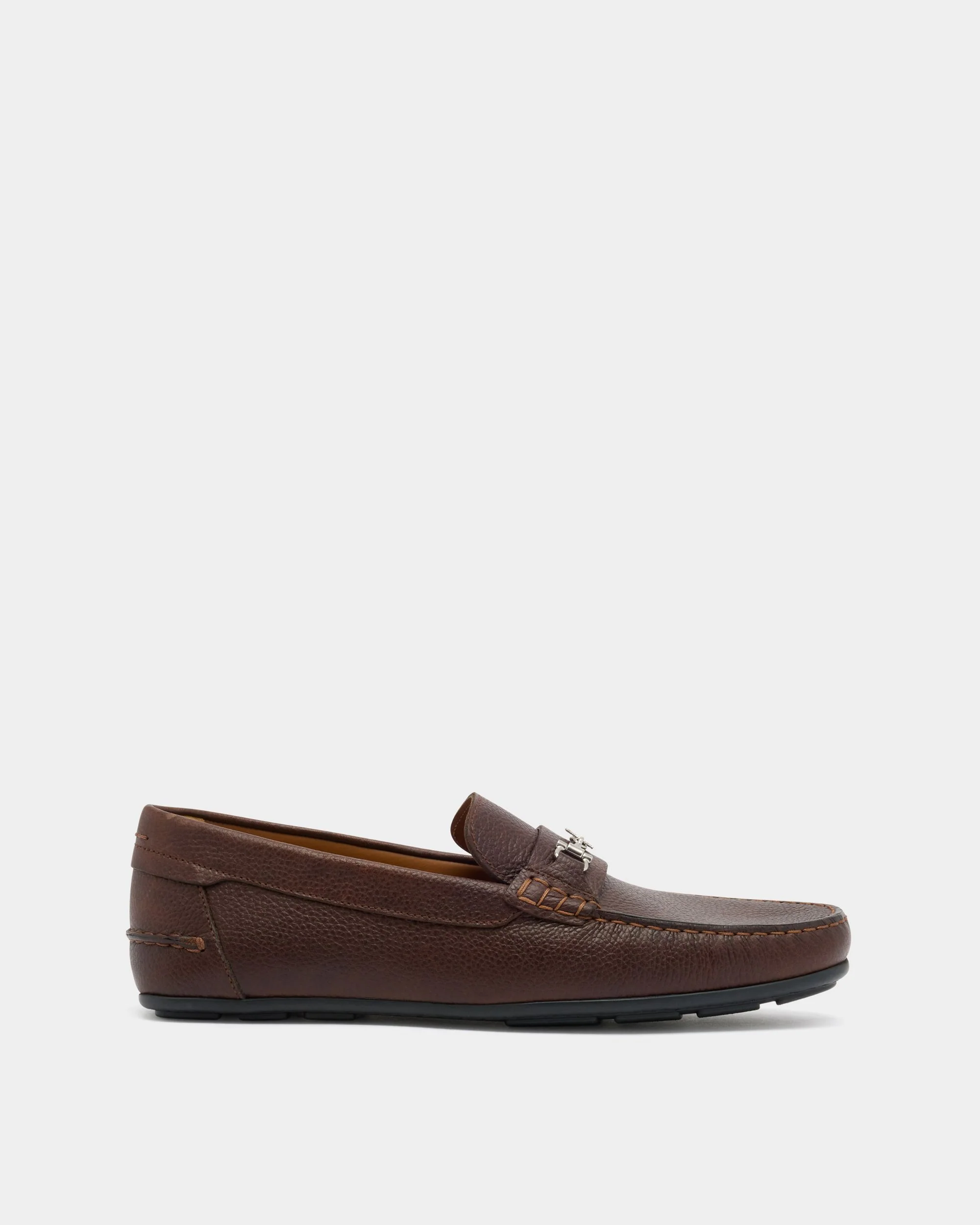 Clay Driver in Brown Grained Leather