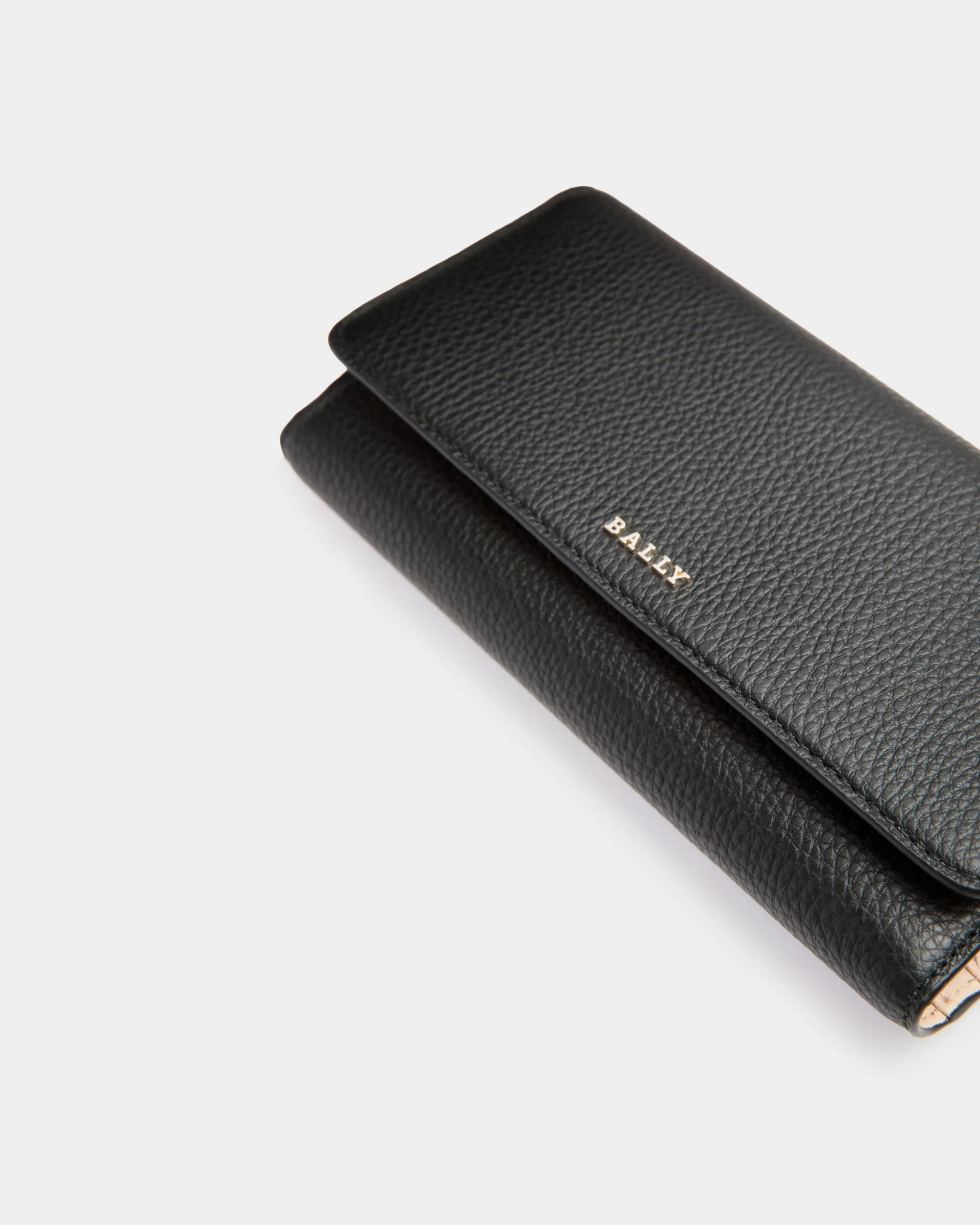 Continental Wallet in Black Grained Leather - Image 4