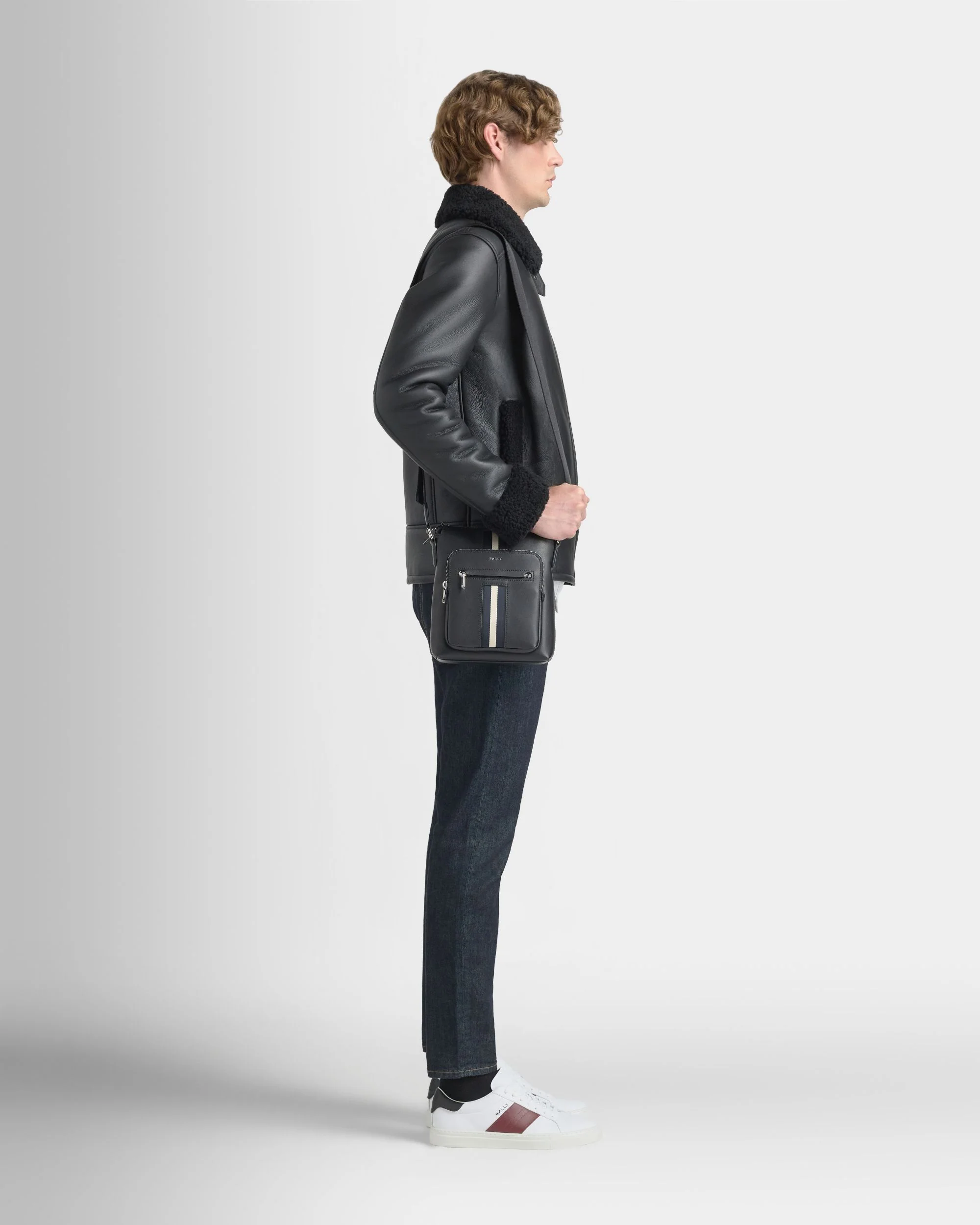 Crossbody Bag in Black Leather With a Bally Ribbon - Image 2