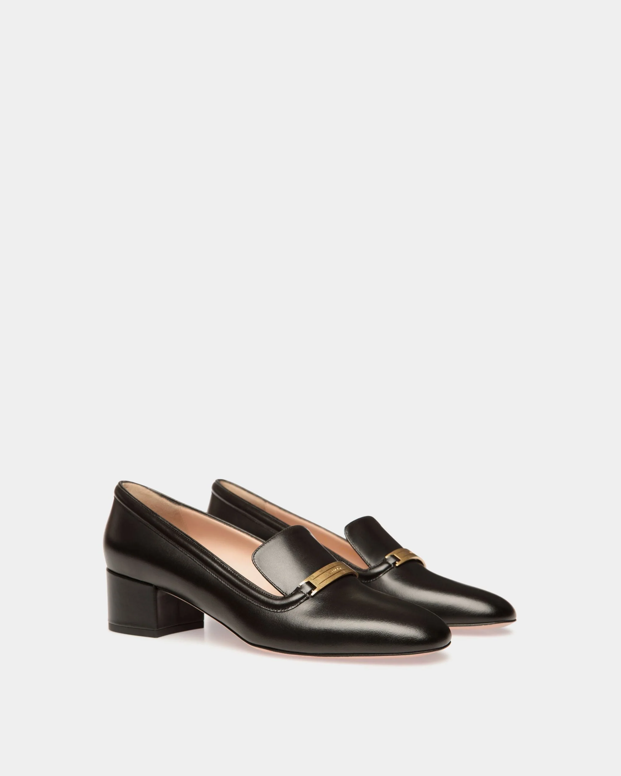 Deco Pump in Black Leather - Image 2