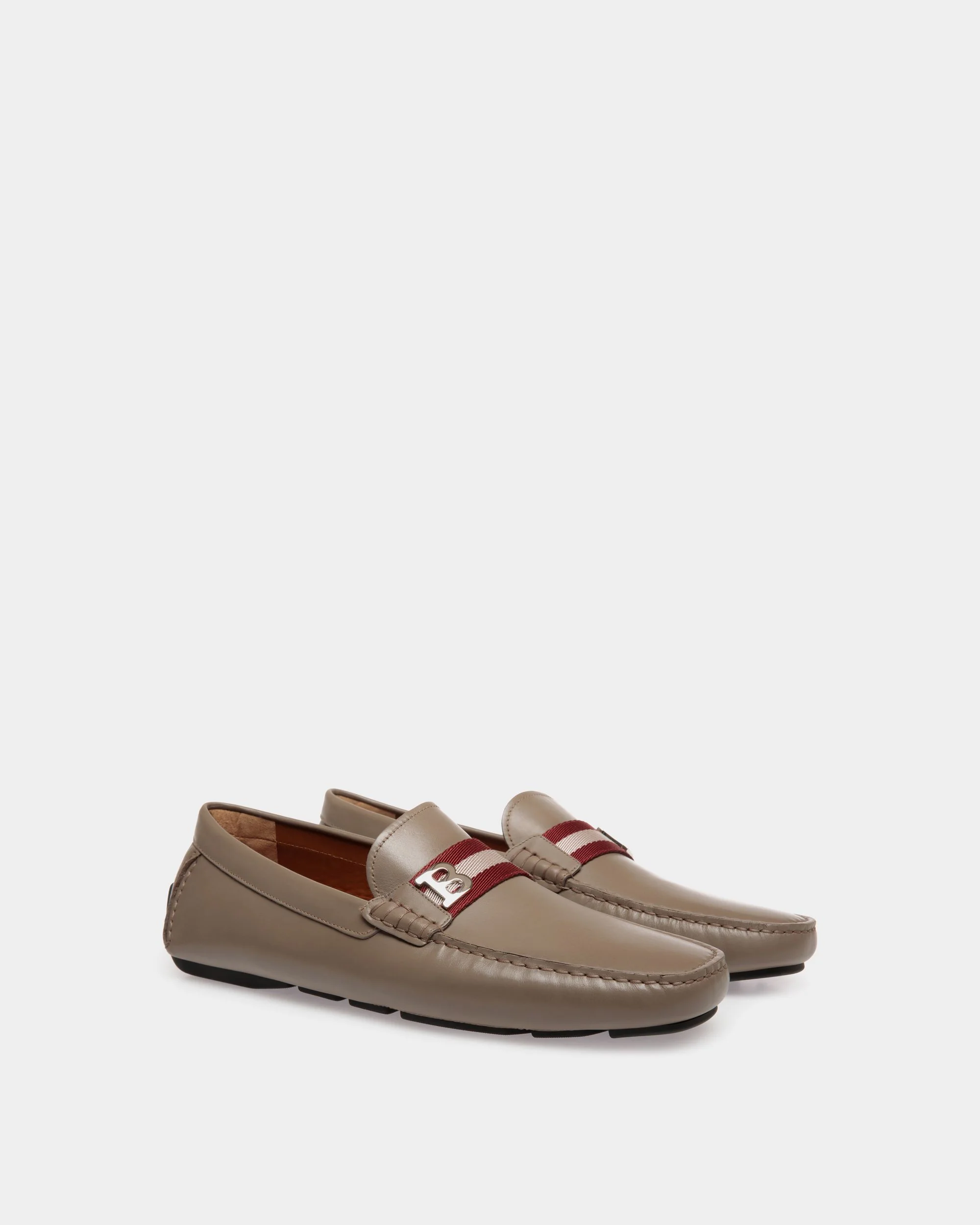 Driver In Beige Leather - Image 2