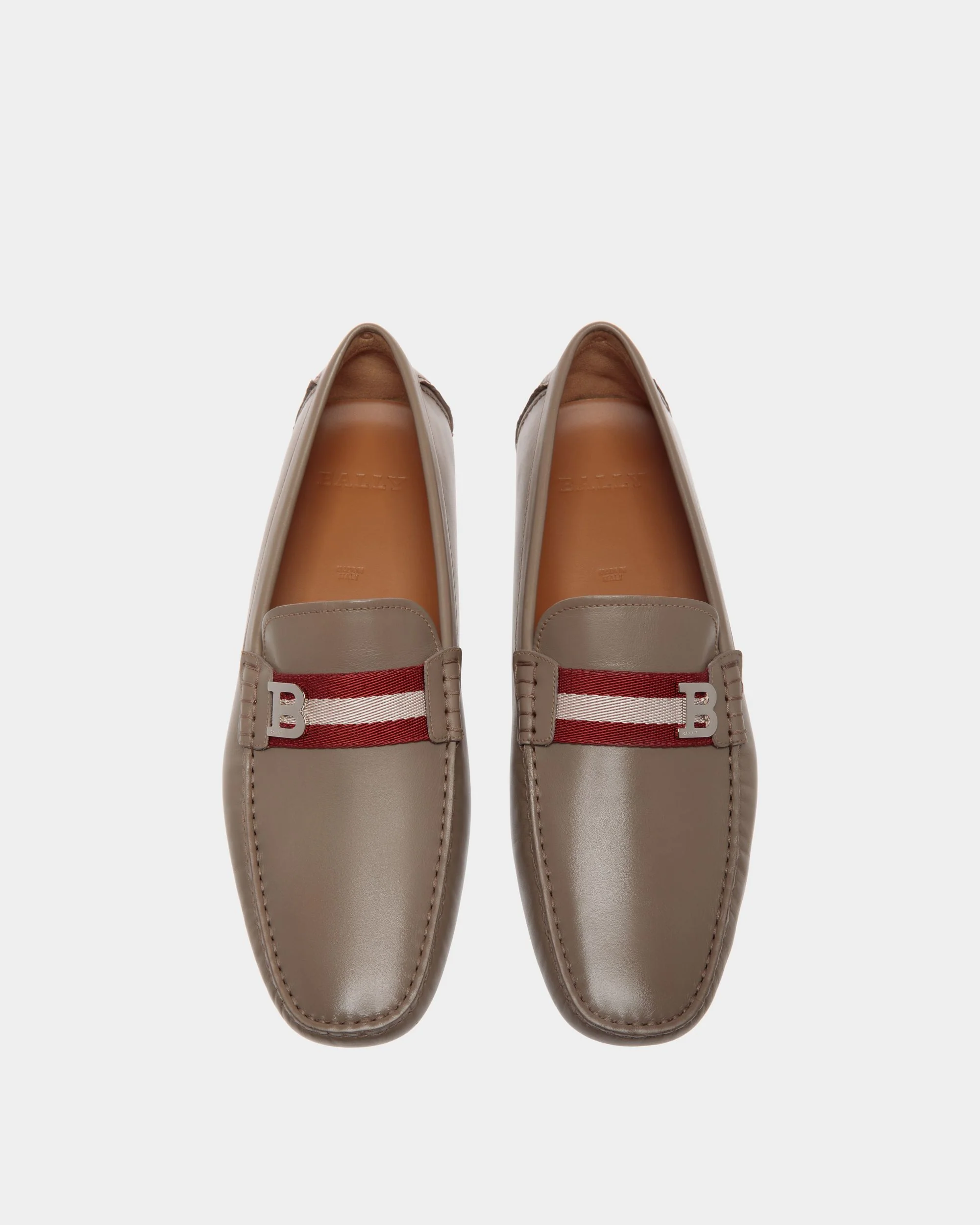Driver In Beige Leather - Image 4