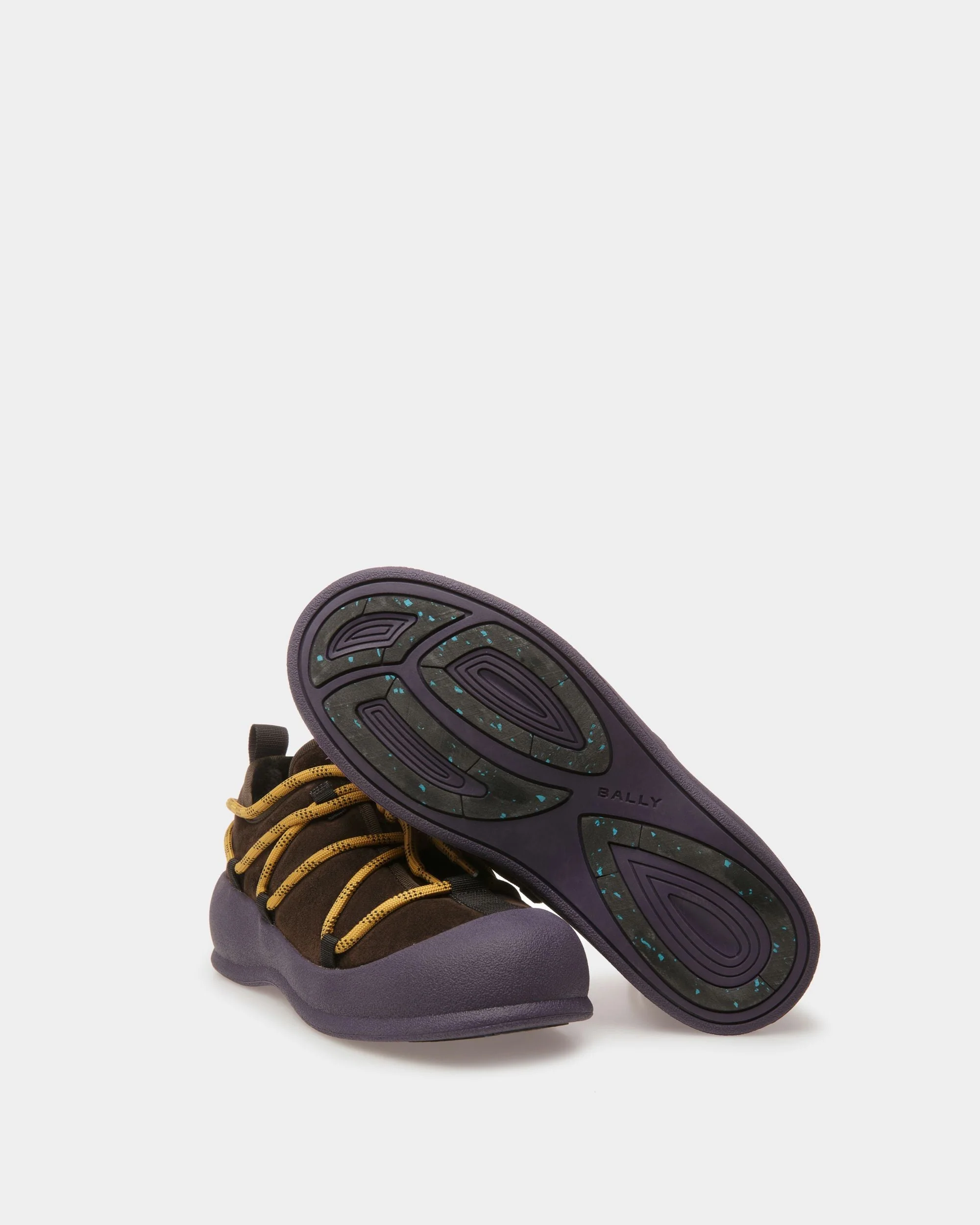 Frei Snow Boots In Brown Suede - Image 3