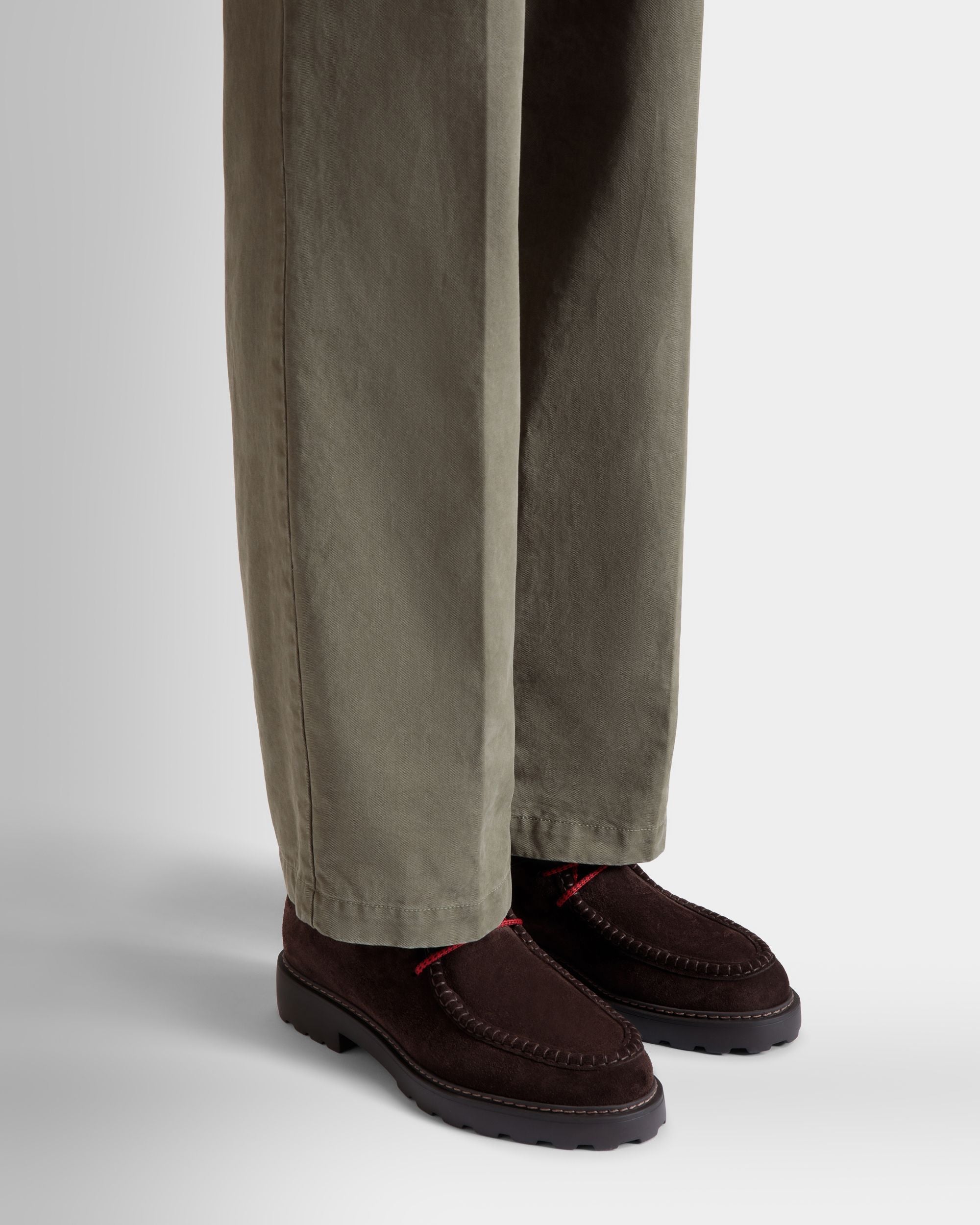 Gusto Derby in Ebano Suede - Image 2