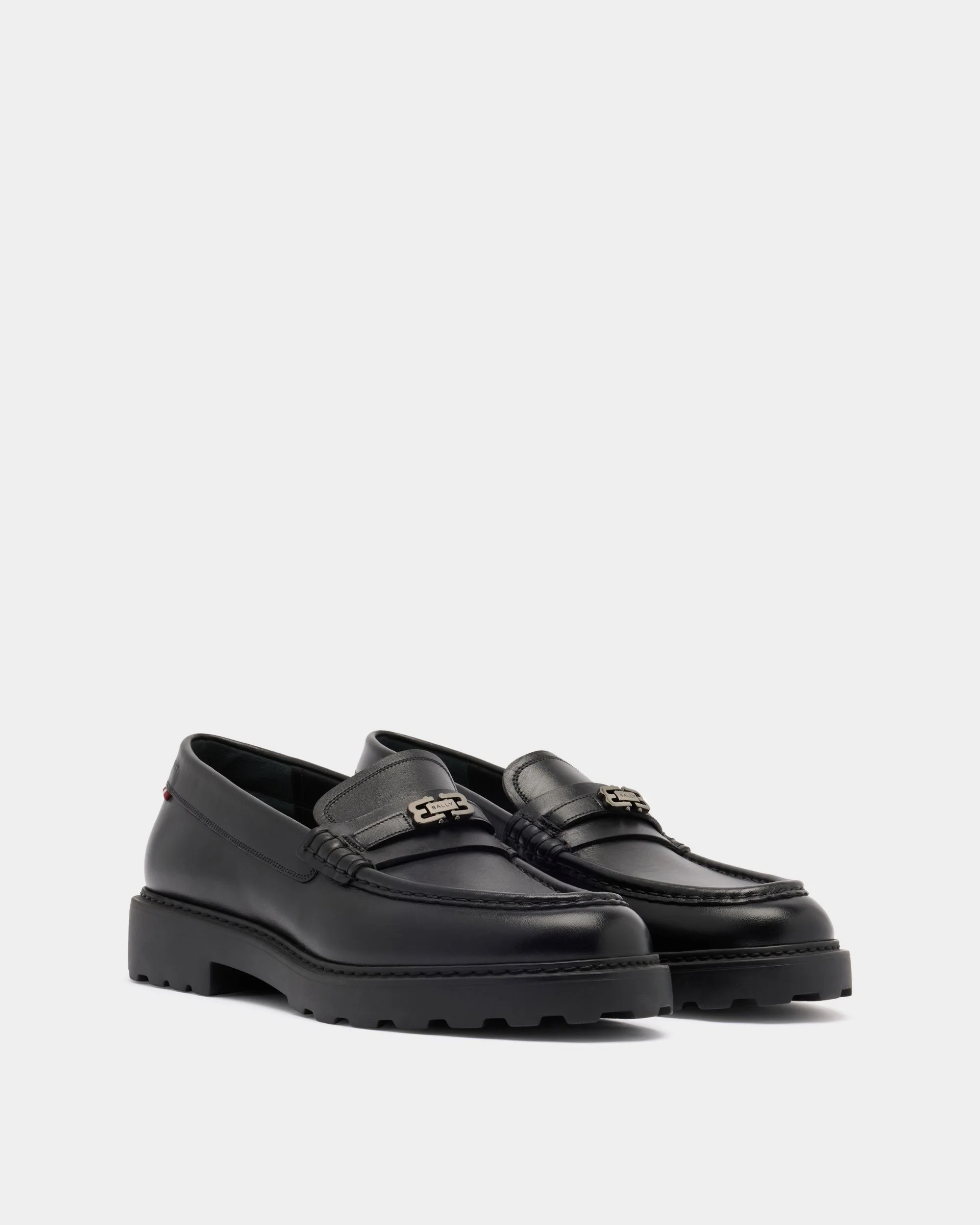 Gusto Loafer in Black Leather - Image 3