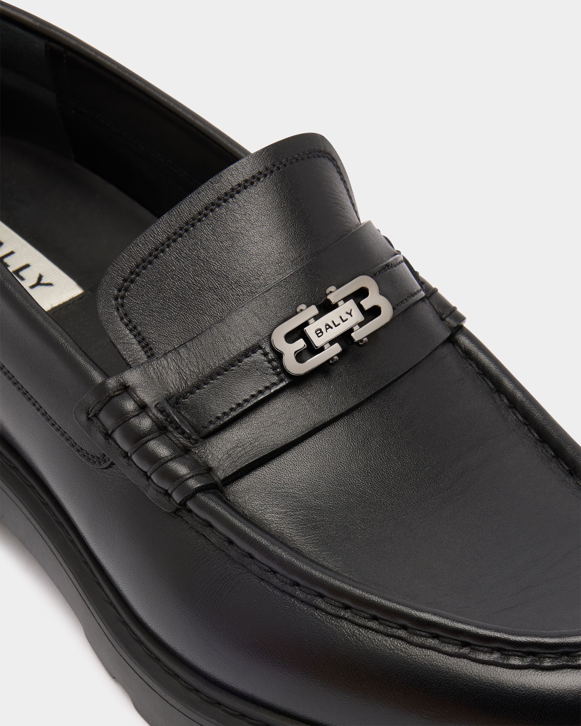 Gusto Loafer in Black Leather - Image 6