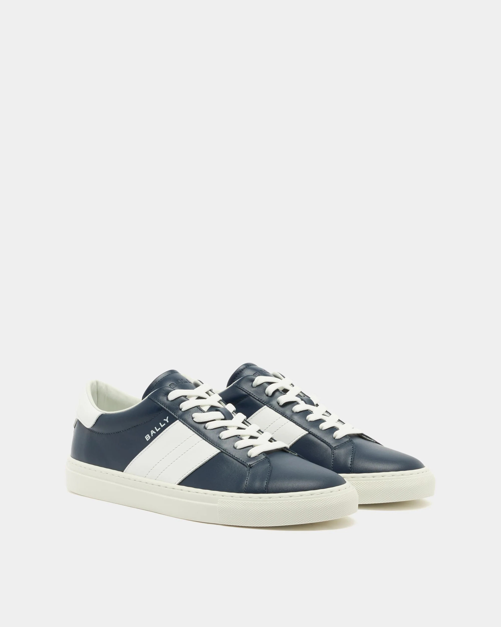 Hedon Sneaker in Blue and White Leather - Image 3