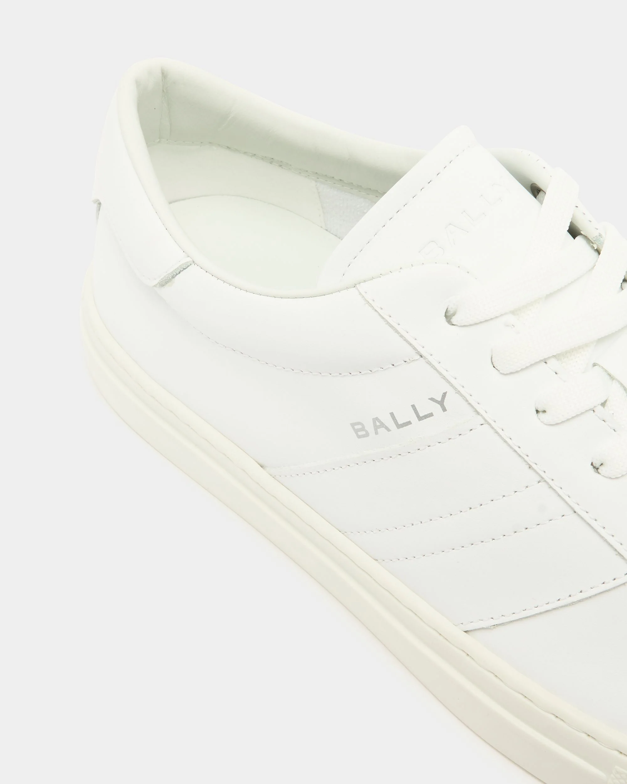 Hedon Sneaker in White Leather - Image 6