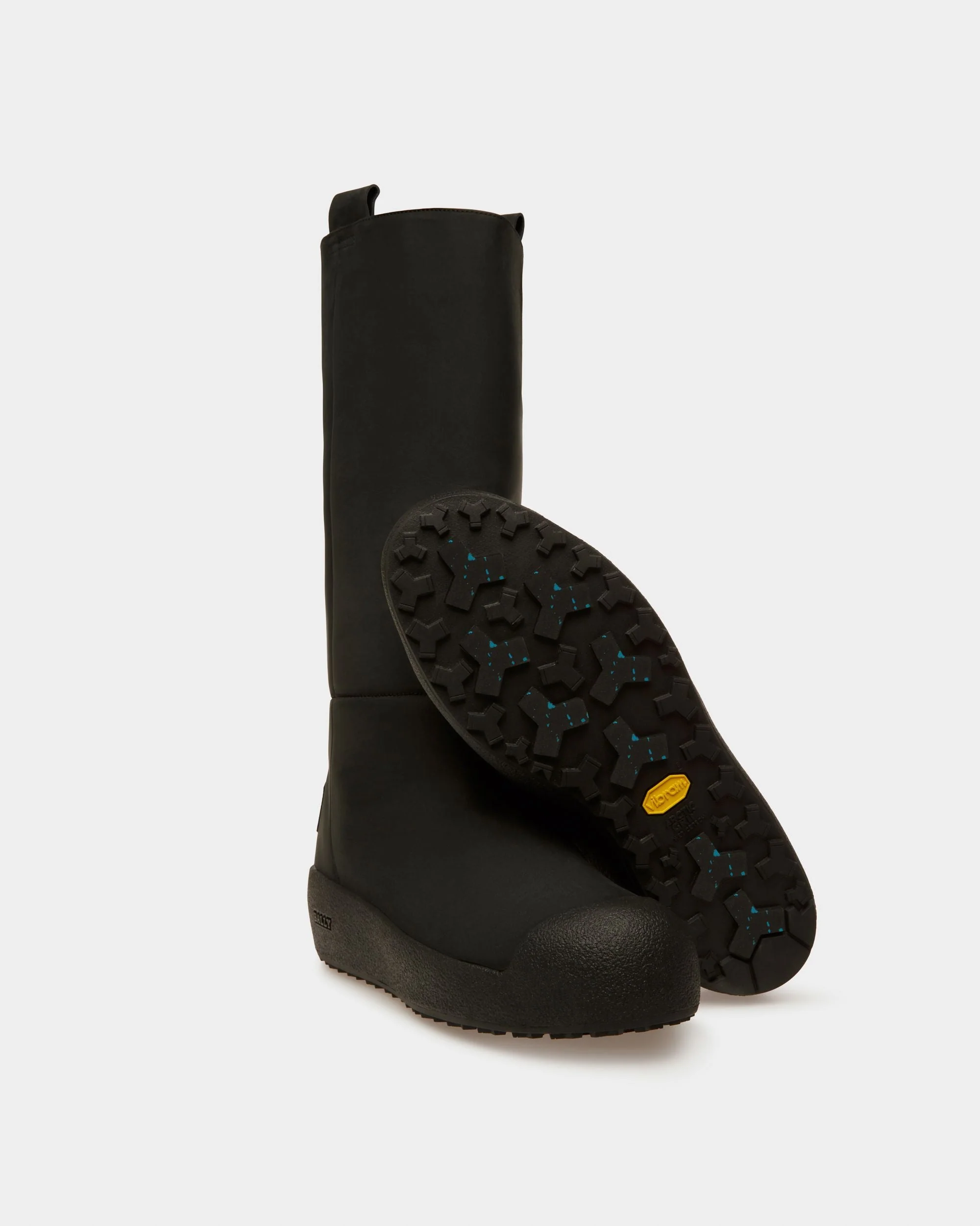 Jackson Leather Snow Boots In Black - Image 5