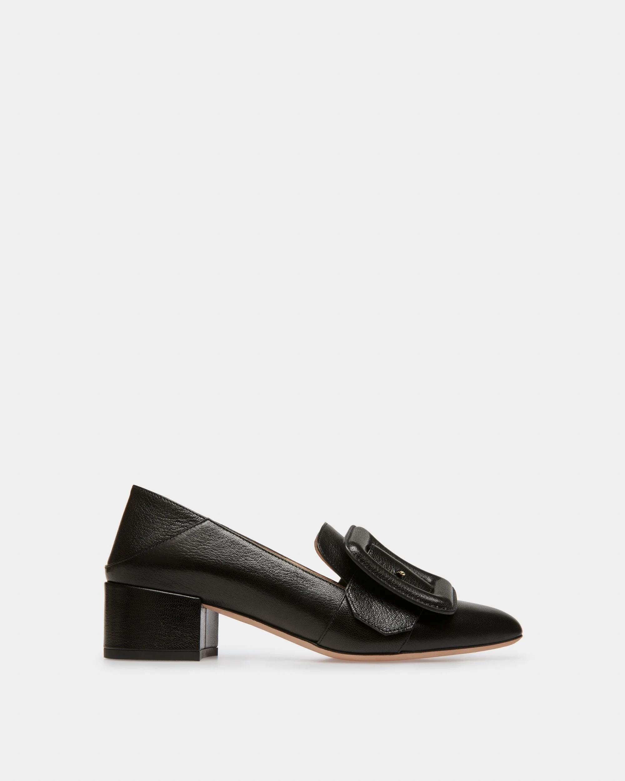 Janelle Leather Pumps In Black