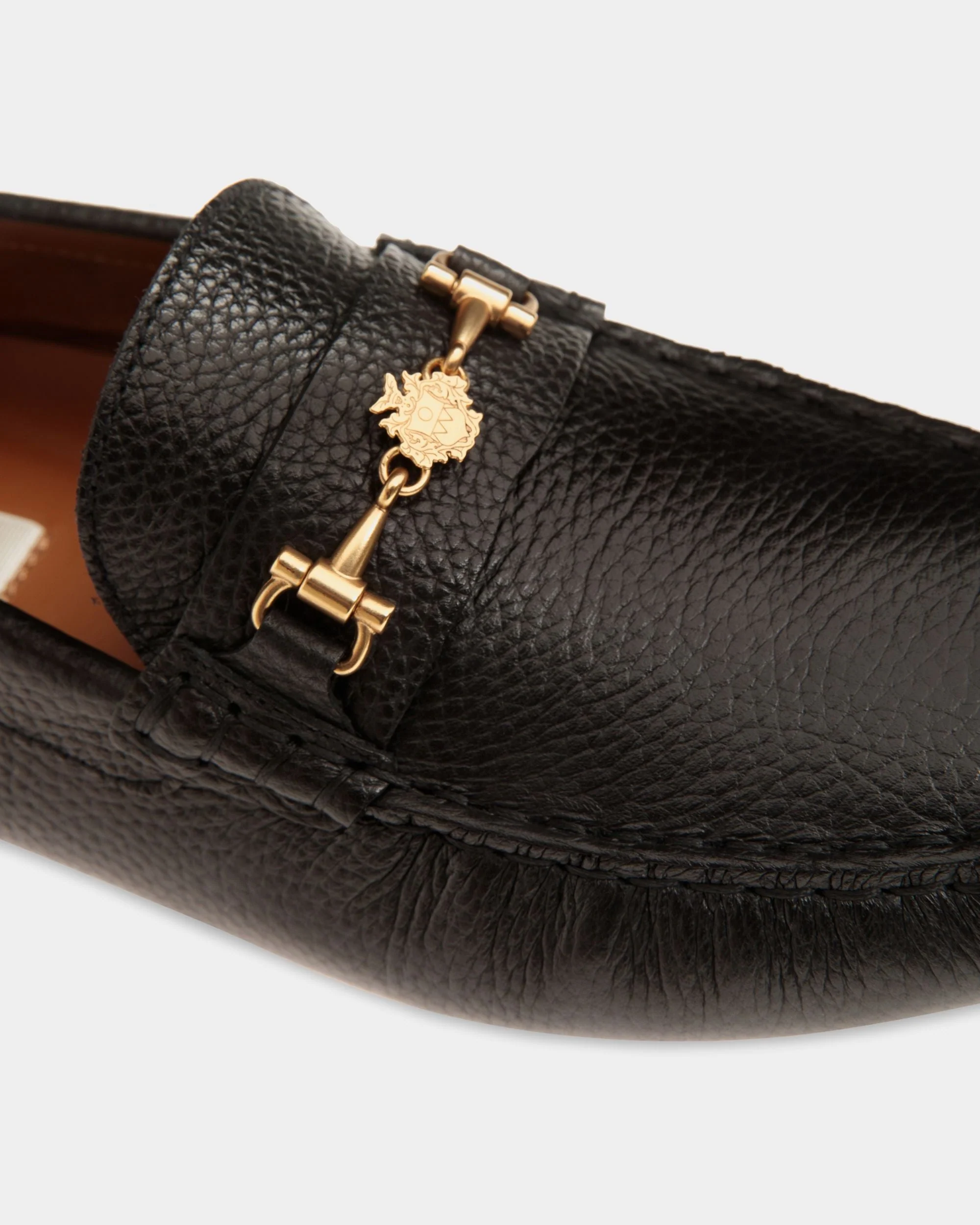 Kerbs Driver in Black Grained Leather - Image 6