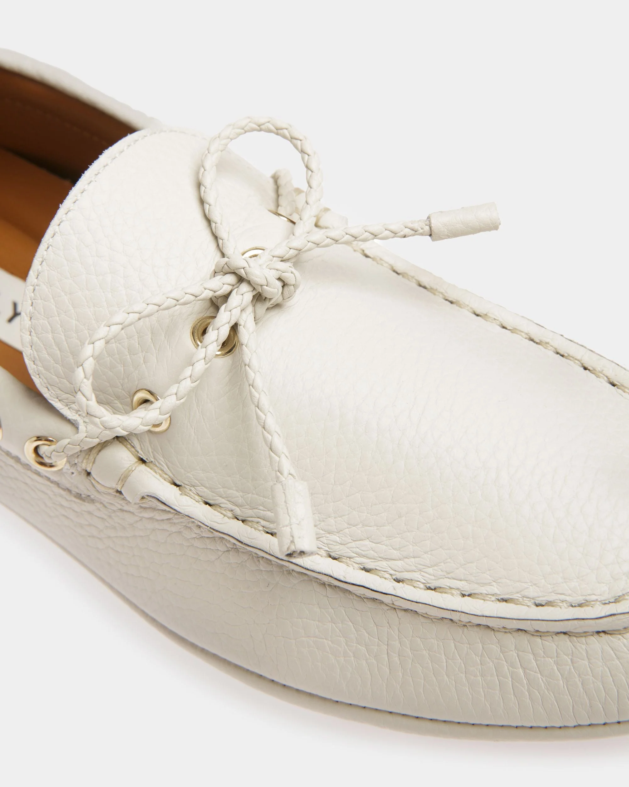 Kerbs Drivers In Dusty White Leather - Image 5
