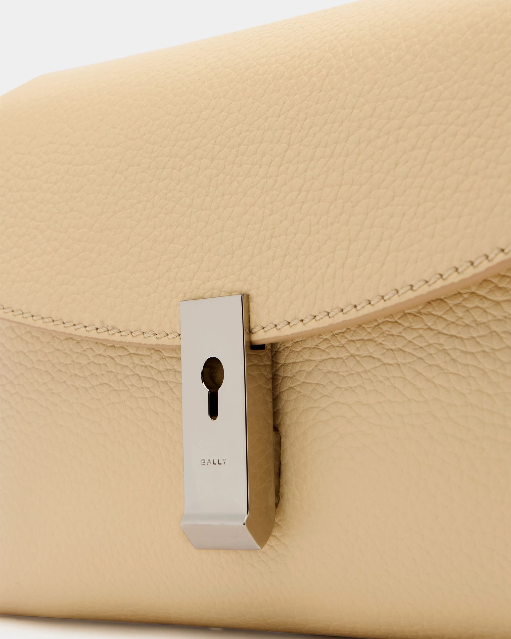 Lock Me Multifunctional Minibag in Ginger Grained Leather - Image 5