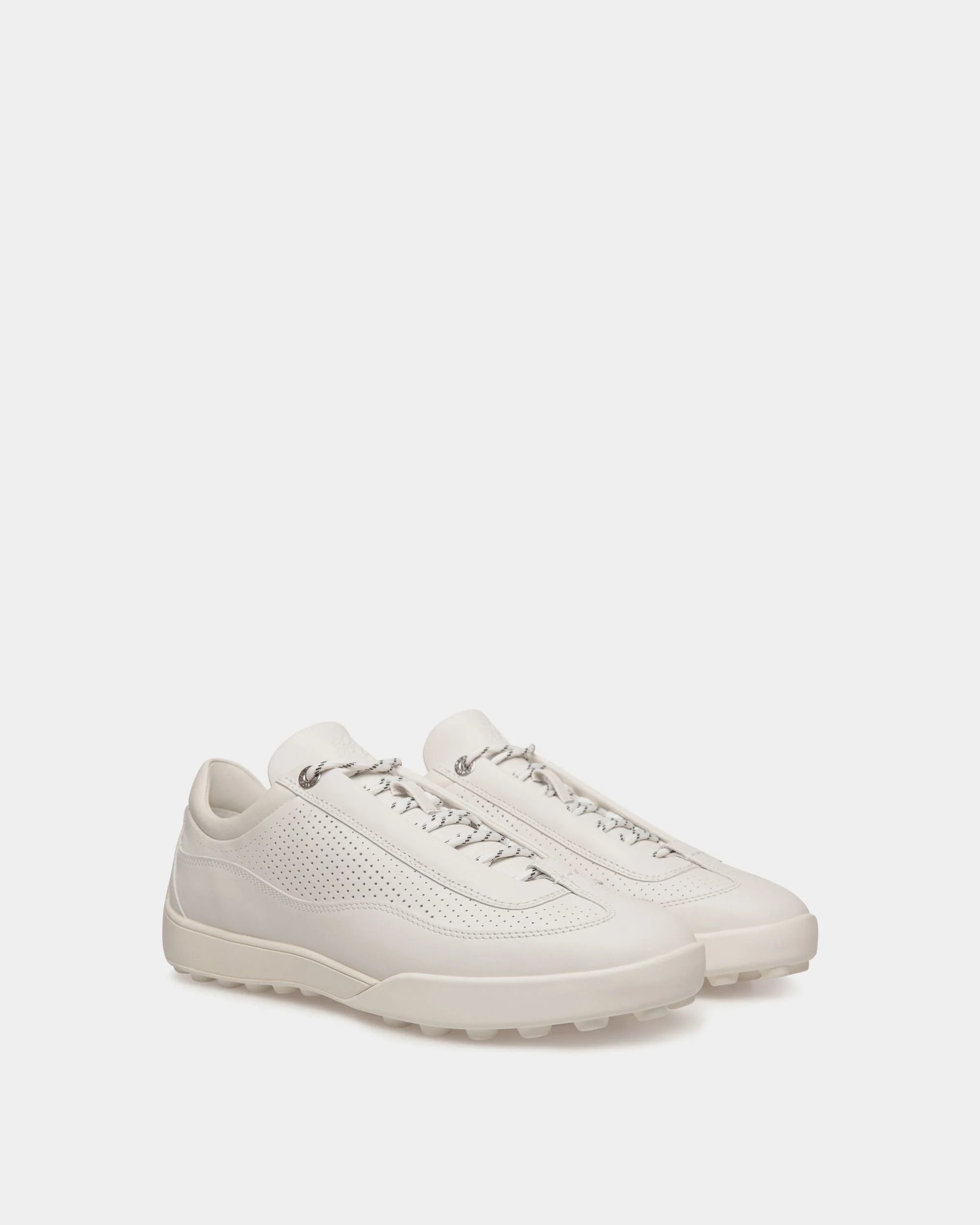 Manto Runner Sneaker in White Leather - Image 2