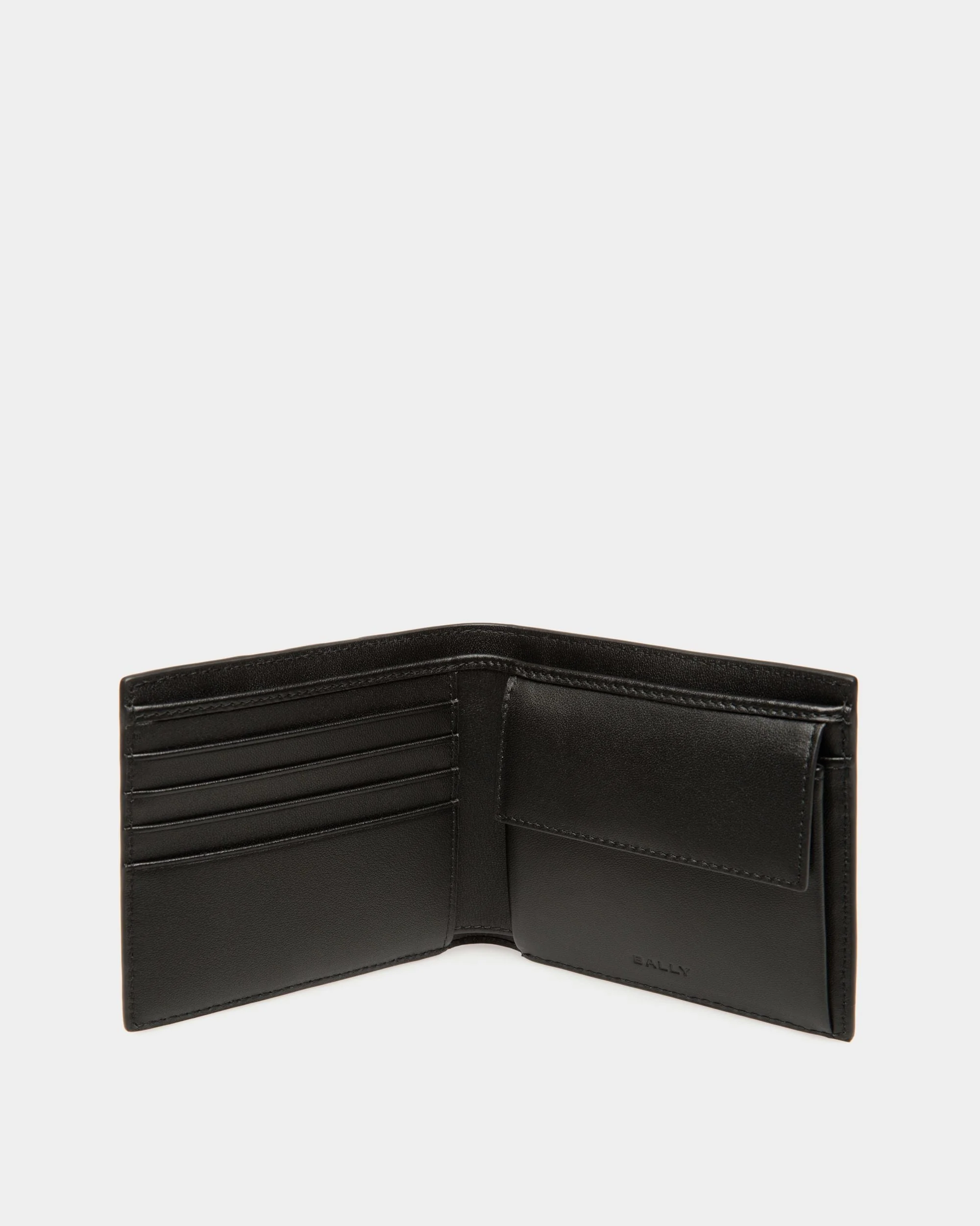 Mythos Bifold In Black Recycled Leather - Image 3