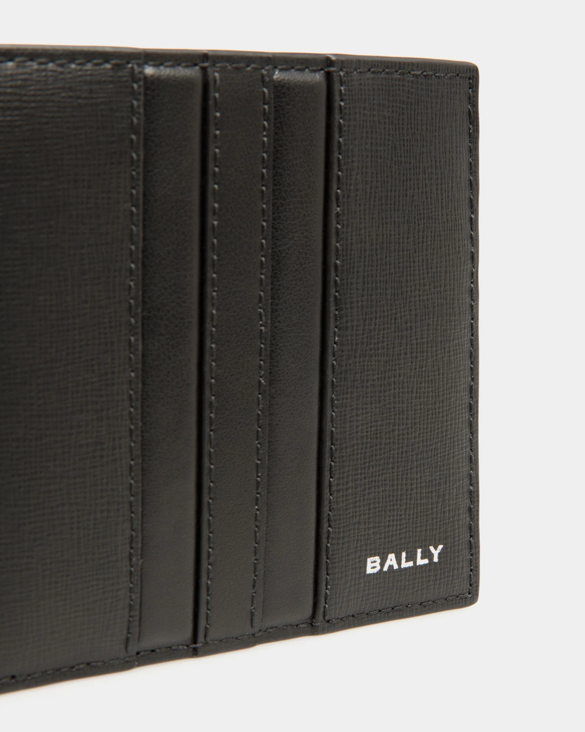 Mythos Bifold In Black Recycled Leather - Image 4