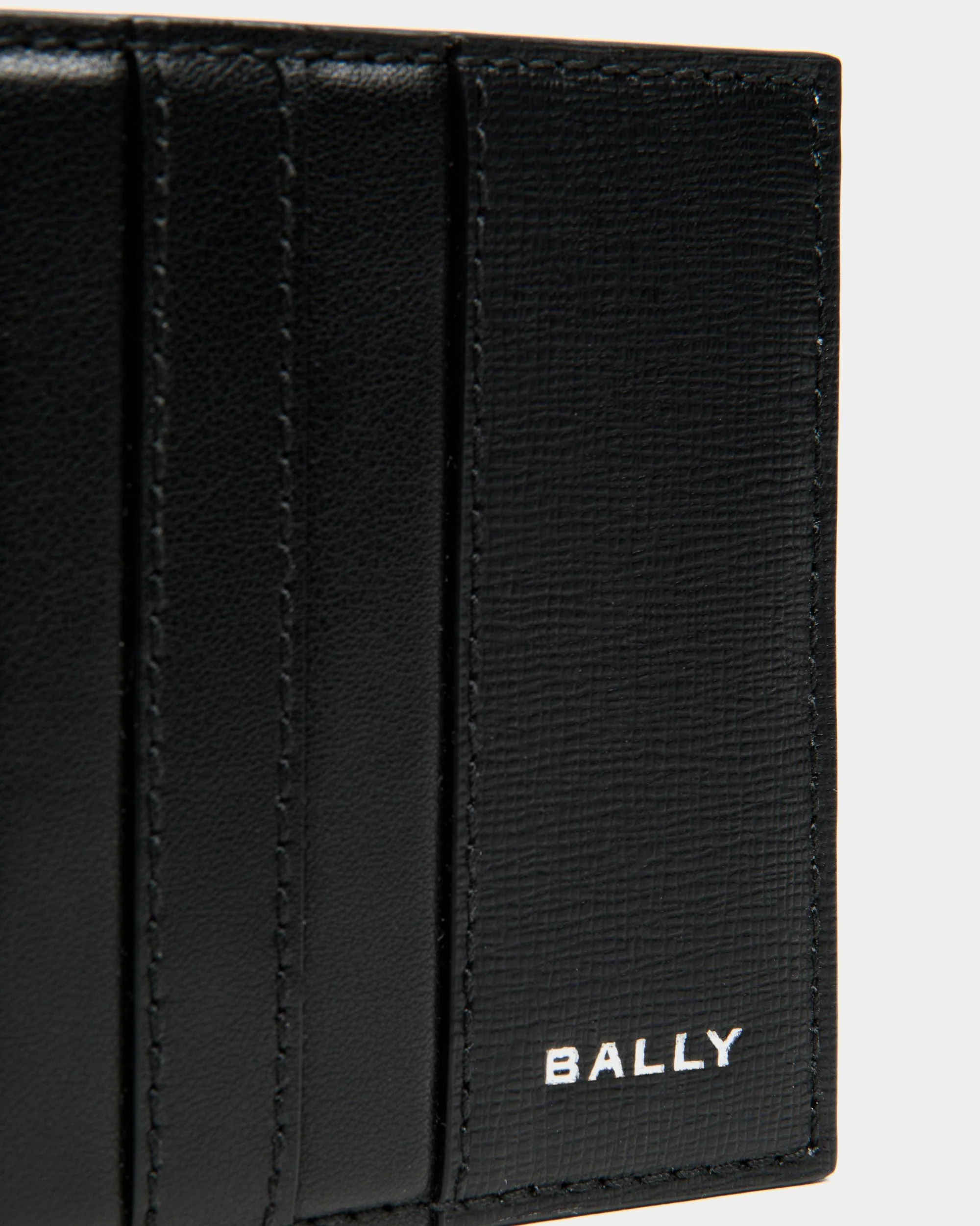 Mythos Bifold Wallet In Black Recycled Leather - Image 4